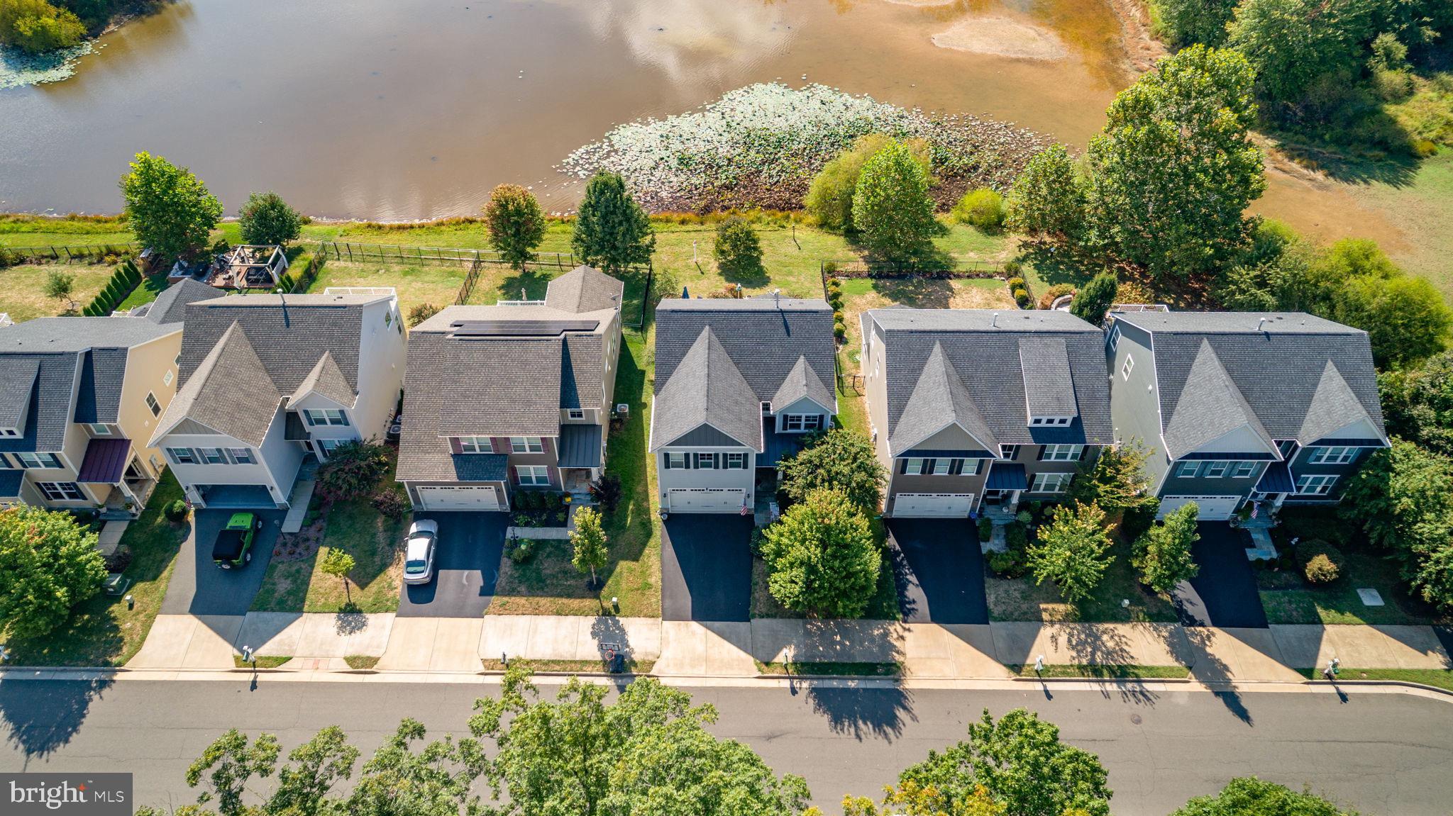 BROOKSIDE - Residential