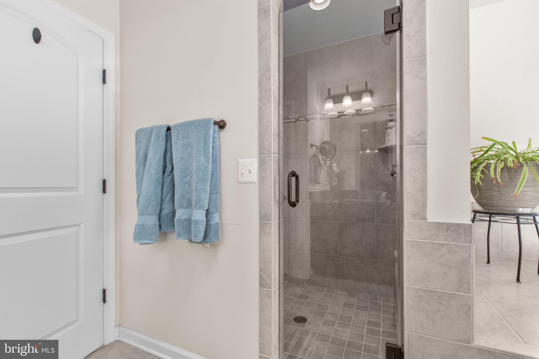 BROOKSIDE - Residential