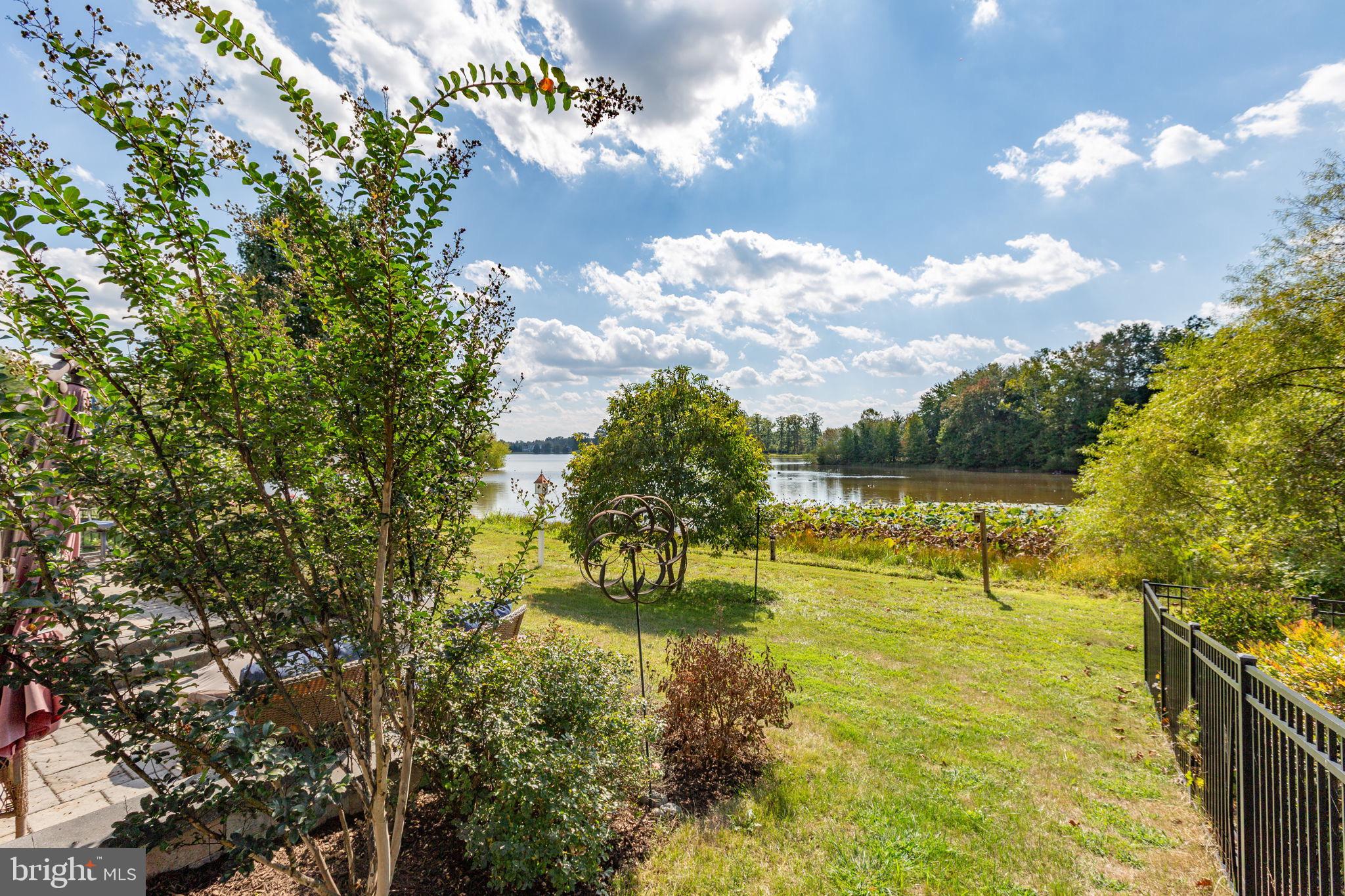 BROOKSIDE - Residential