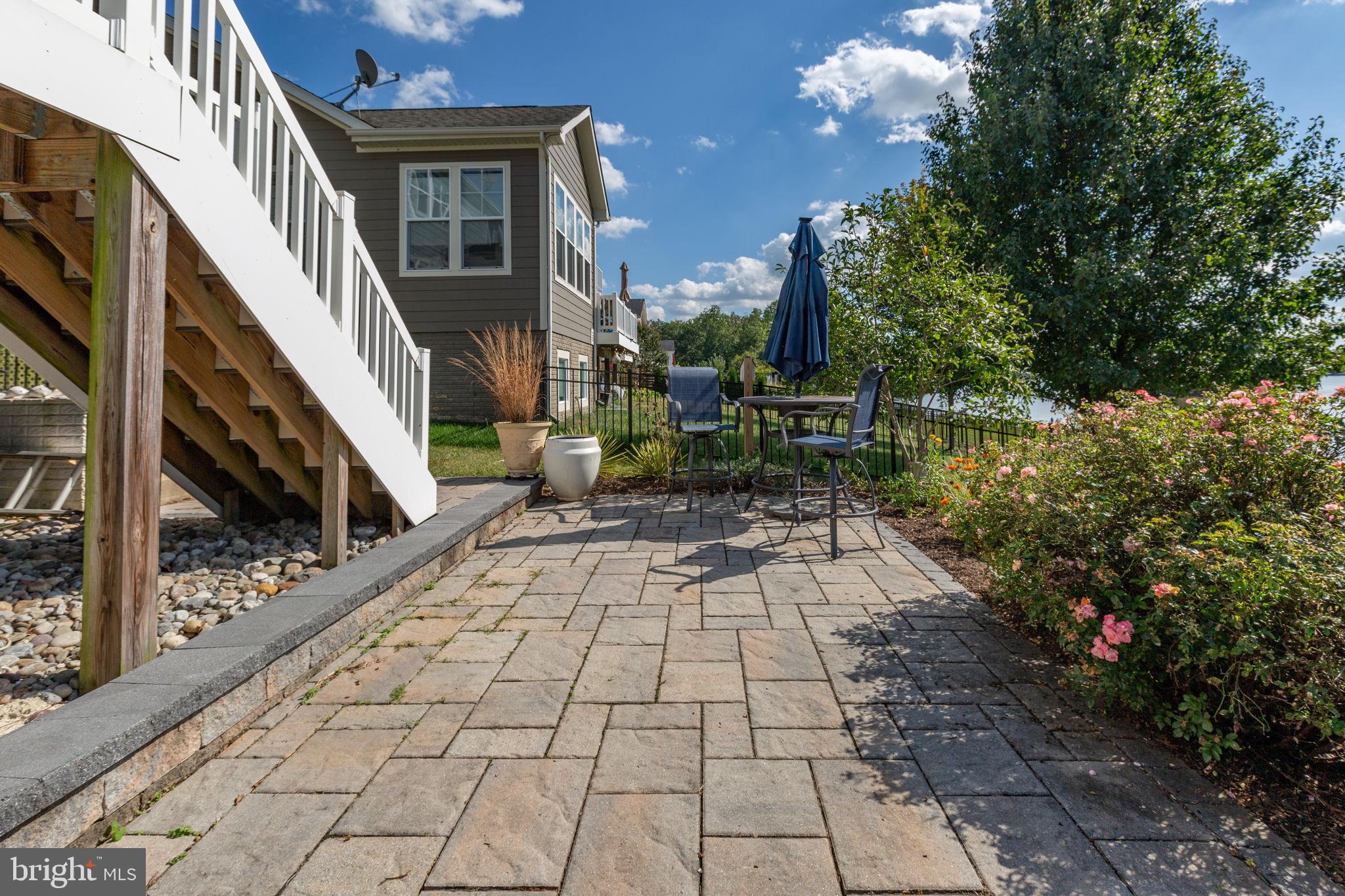 BROOKSIDE - Residential