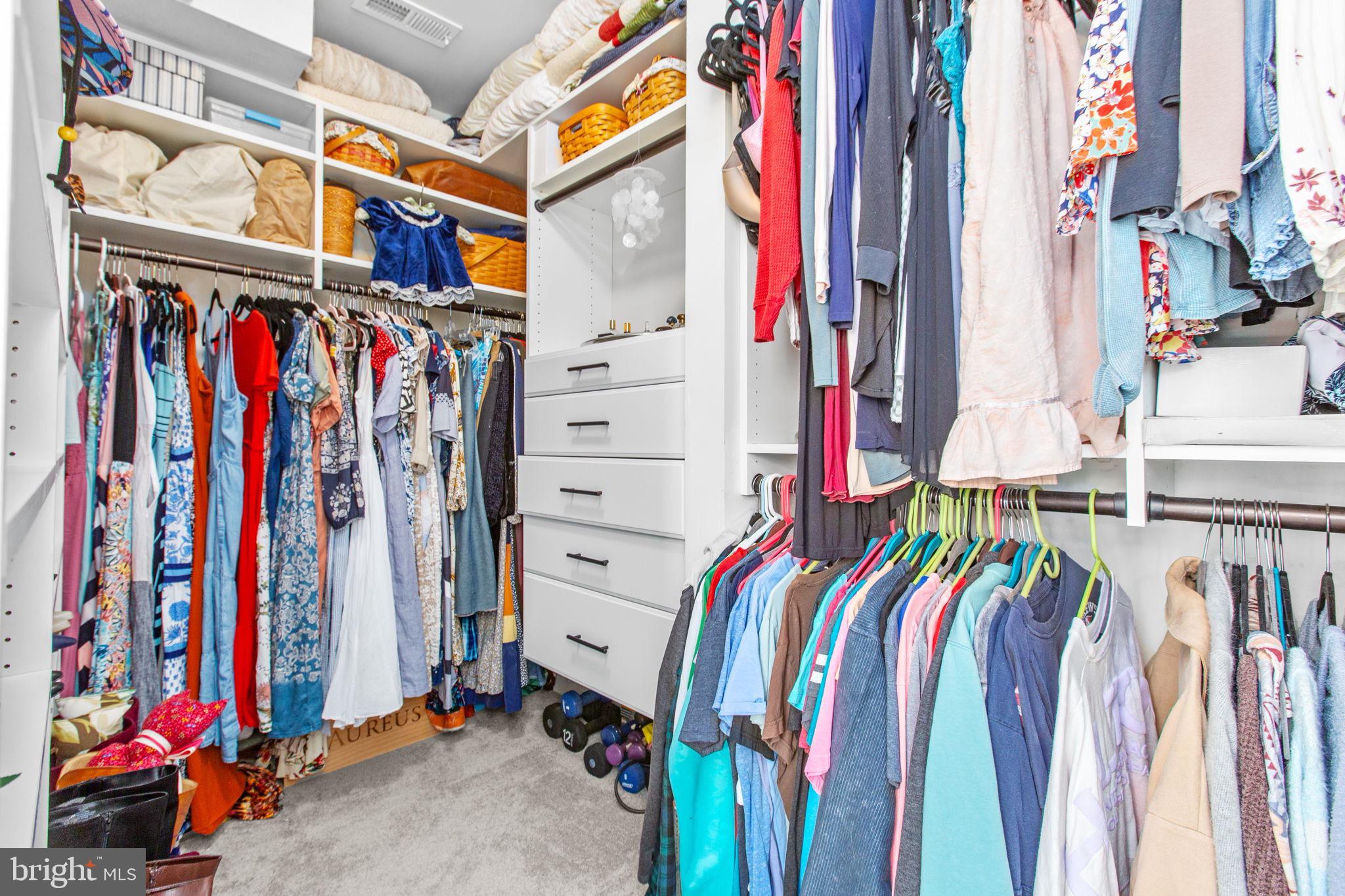 BROOKSIDE - Residential