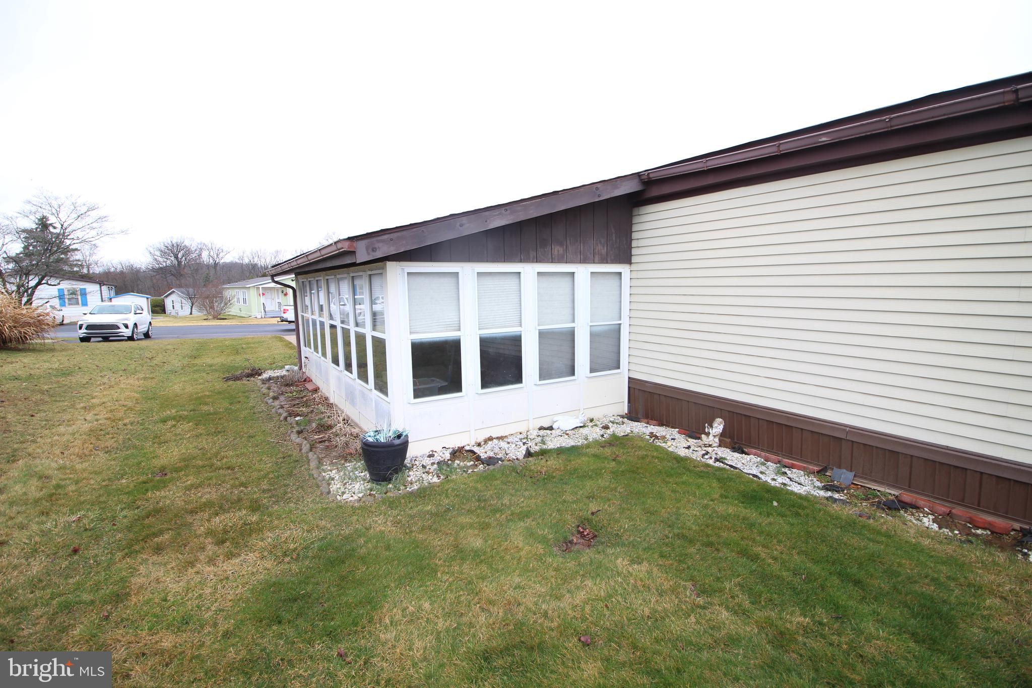 NESHAMINY FALLS - Residential