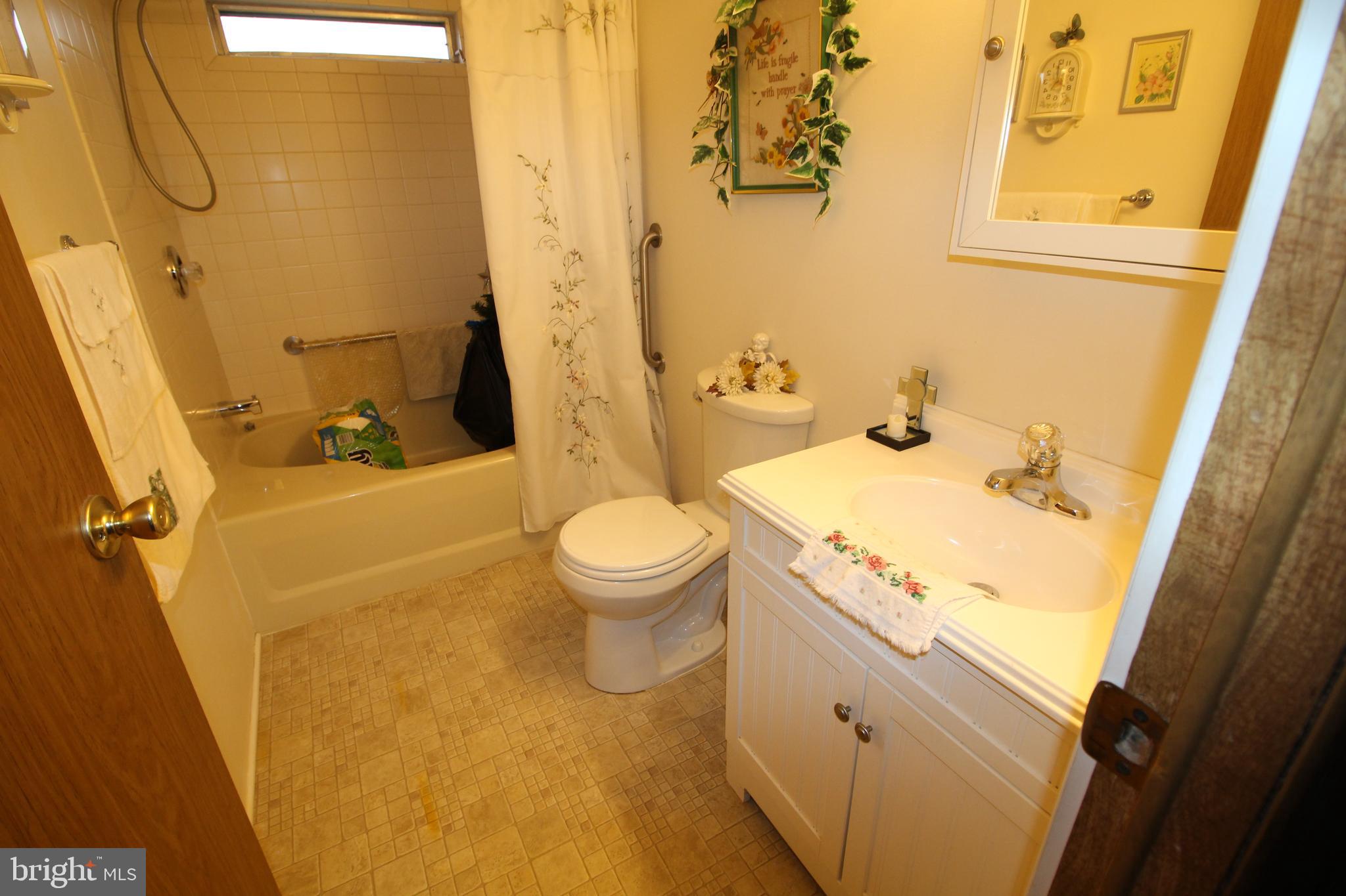 NESHAMINY FALLS - Residential