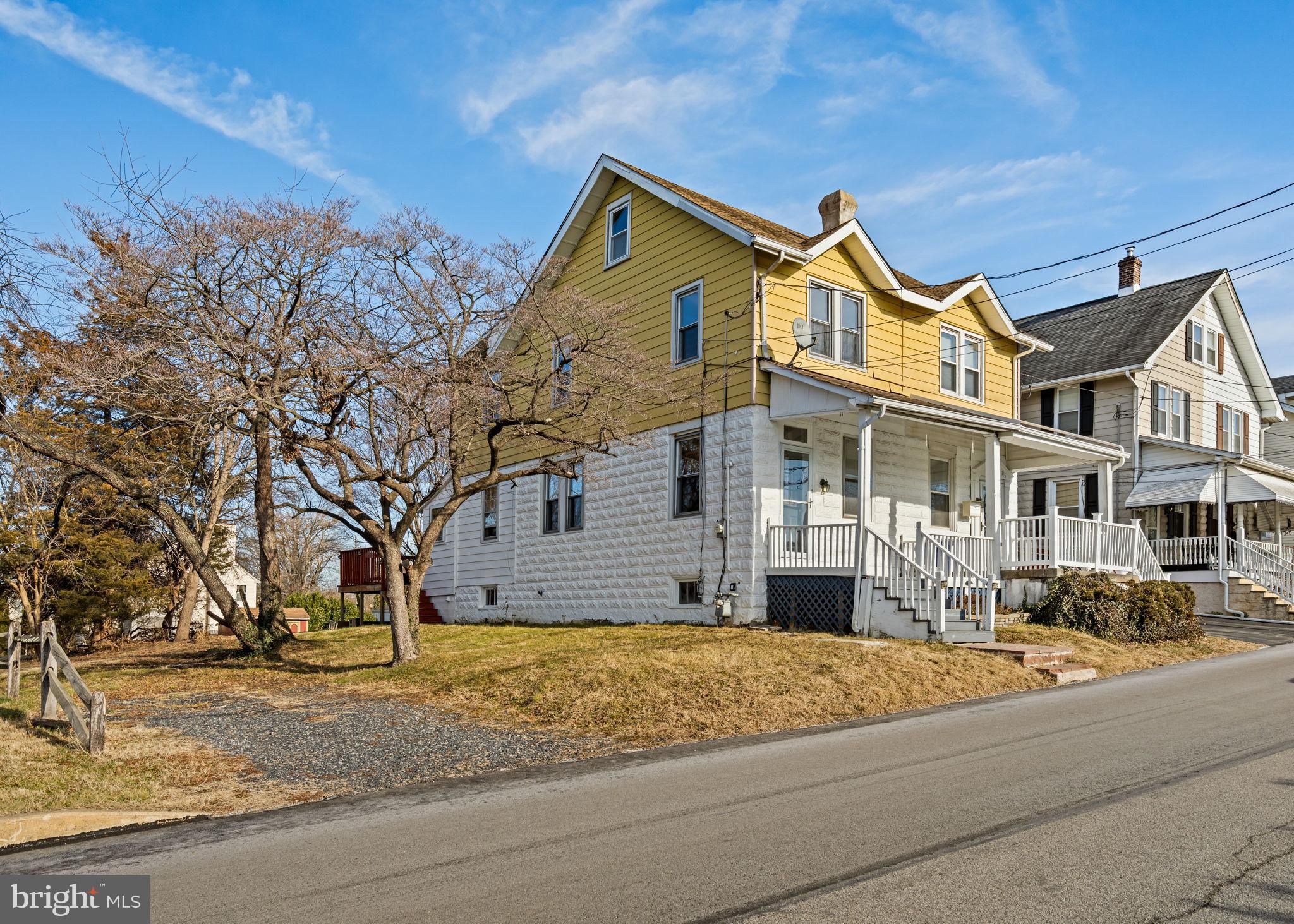 PLYMOUTH VALLEY - Residential