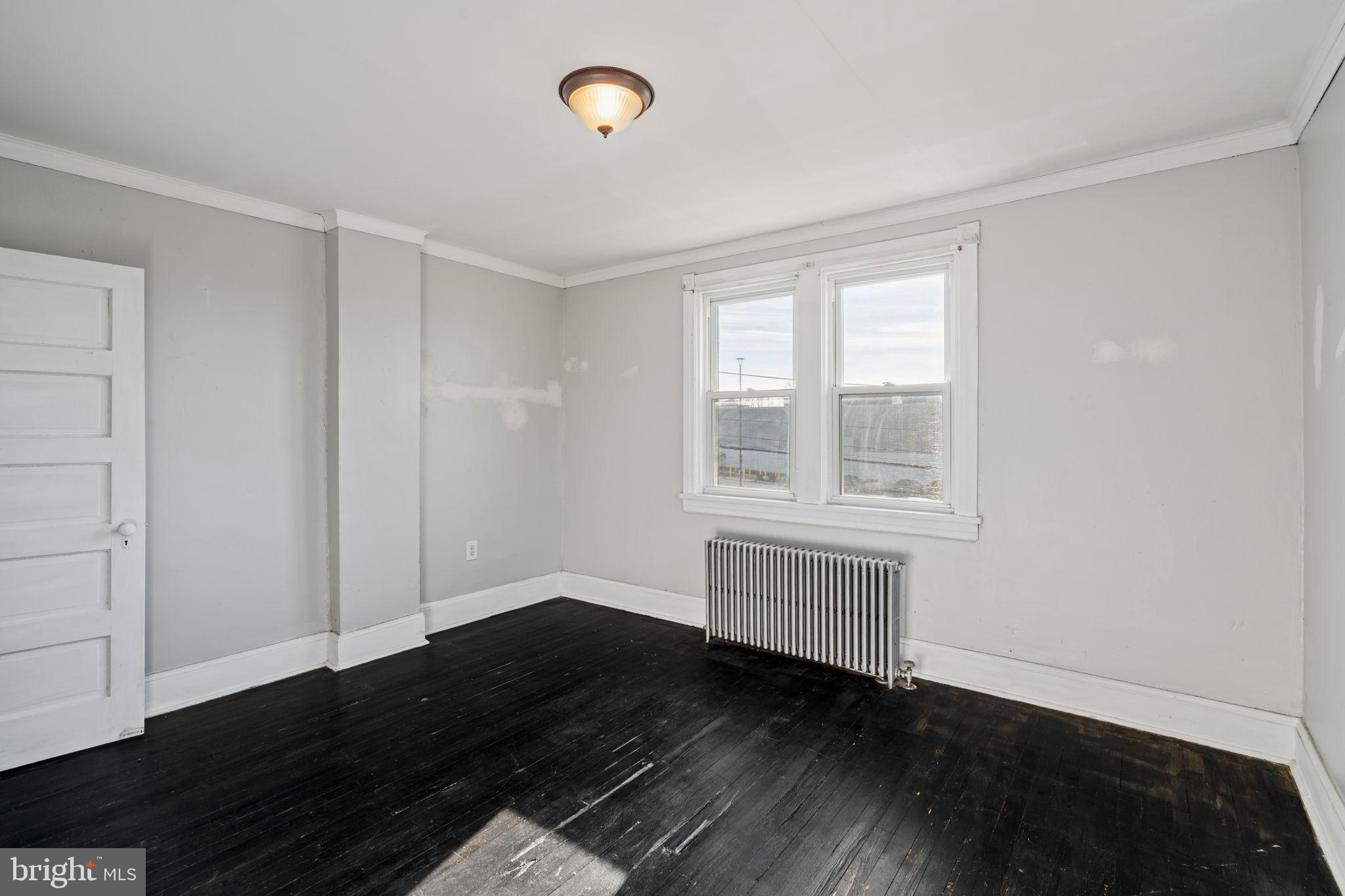 PLYMOUTH VALLEY - Residential