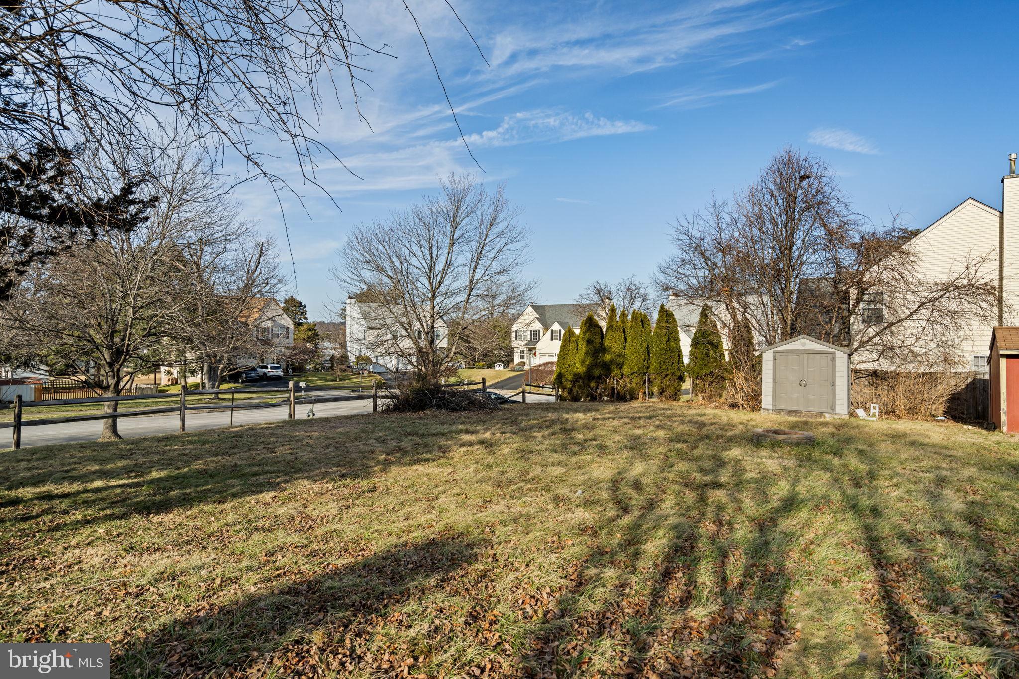 PLYMOUTH VALLEY - Residential