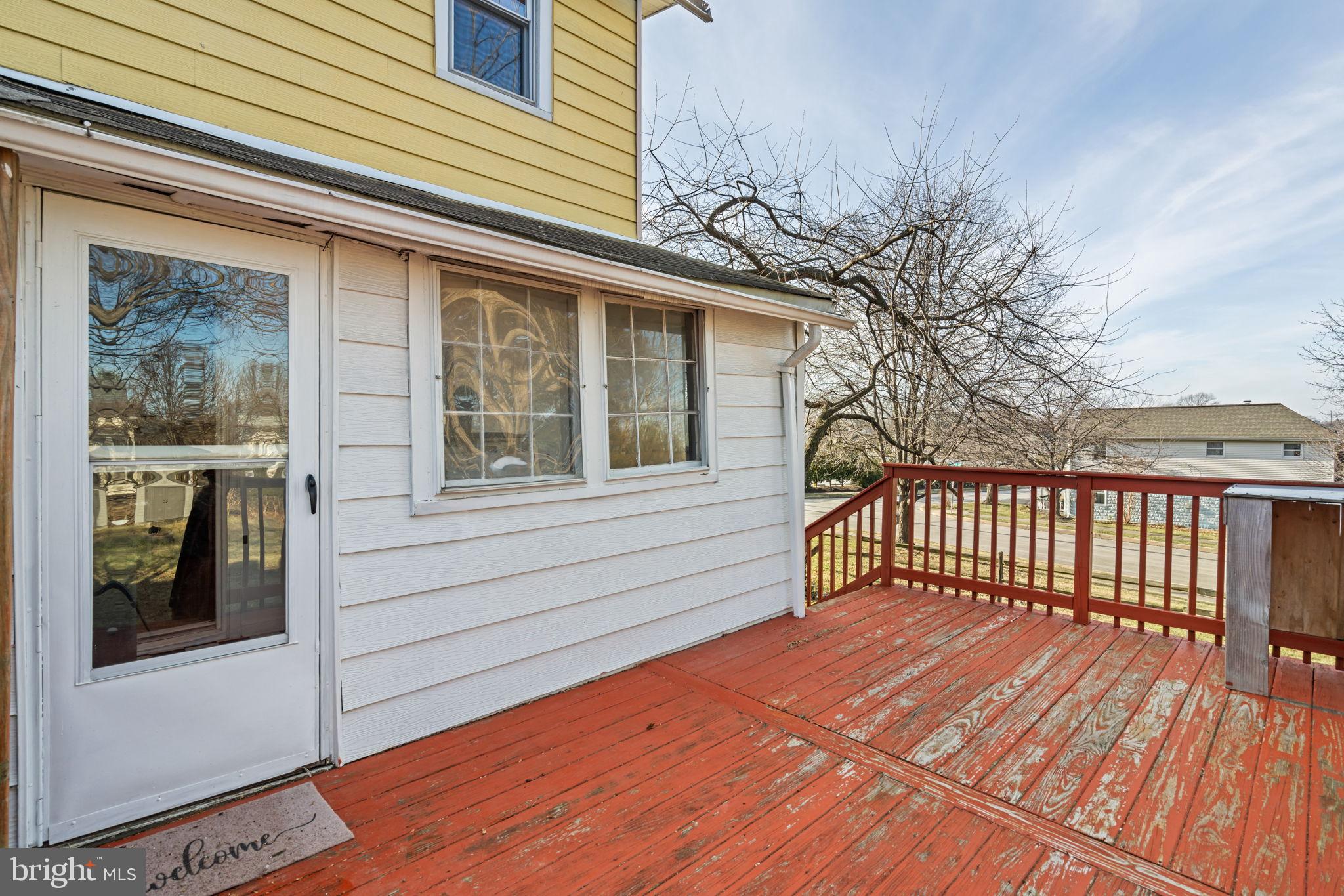 PLYMOUTH VALLEY - Residential