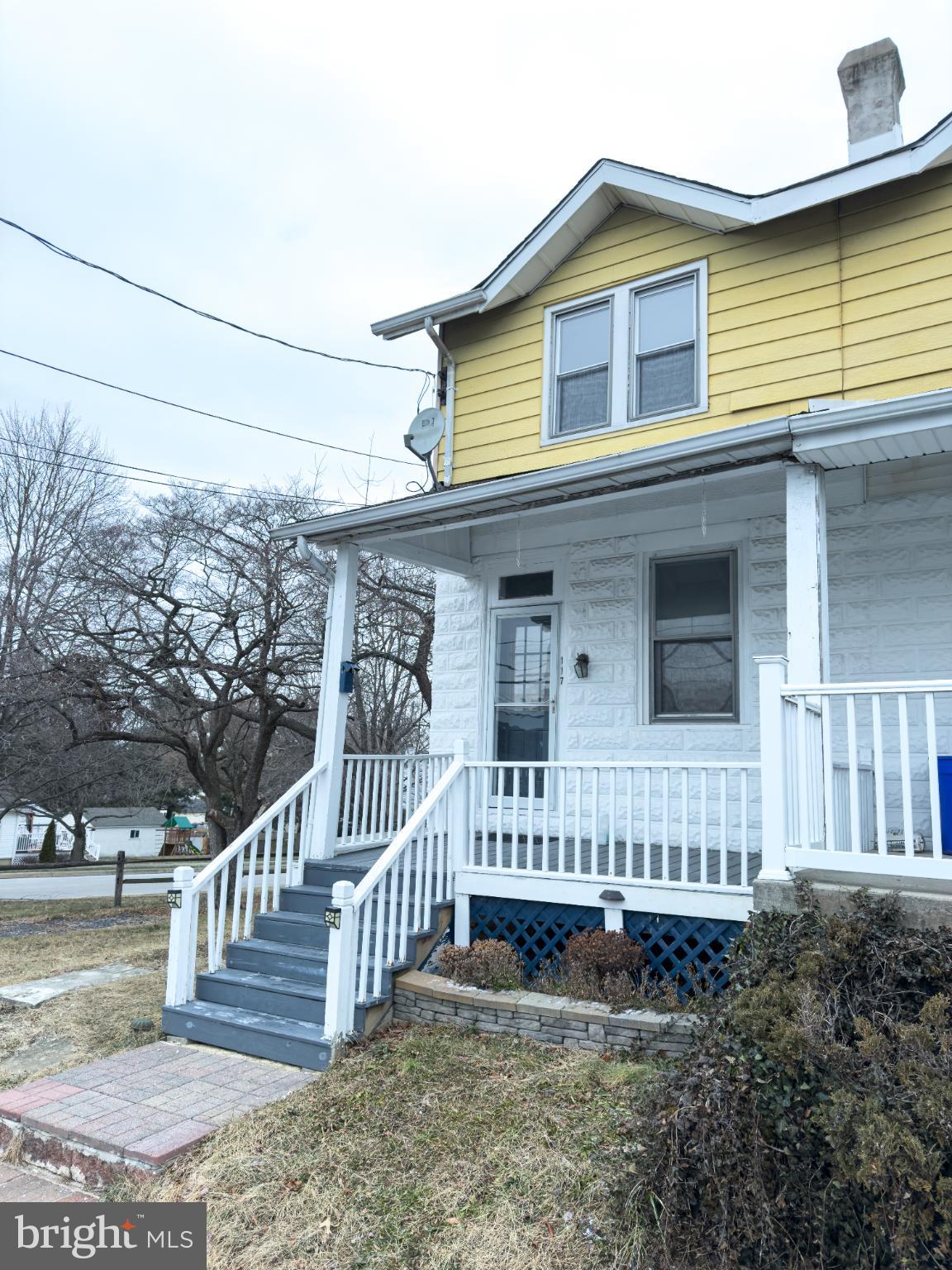 PLYMOUTH VALLEY - Residential