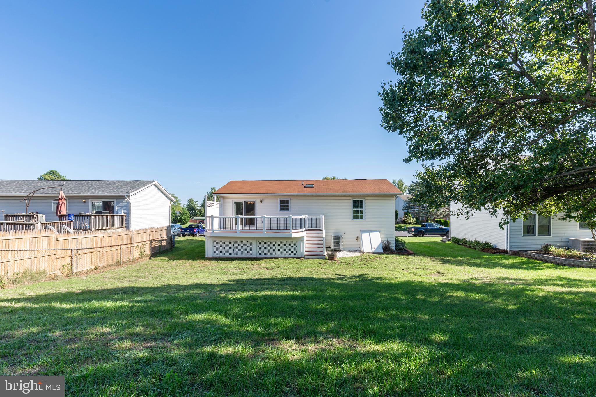 GREEN MEADOWS - Residential