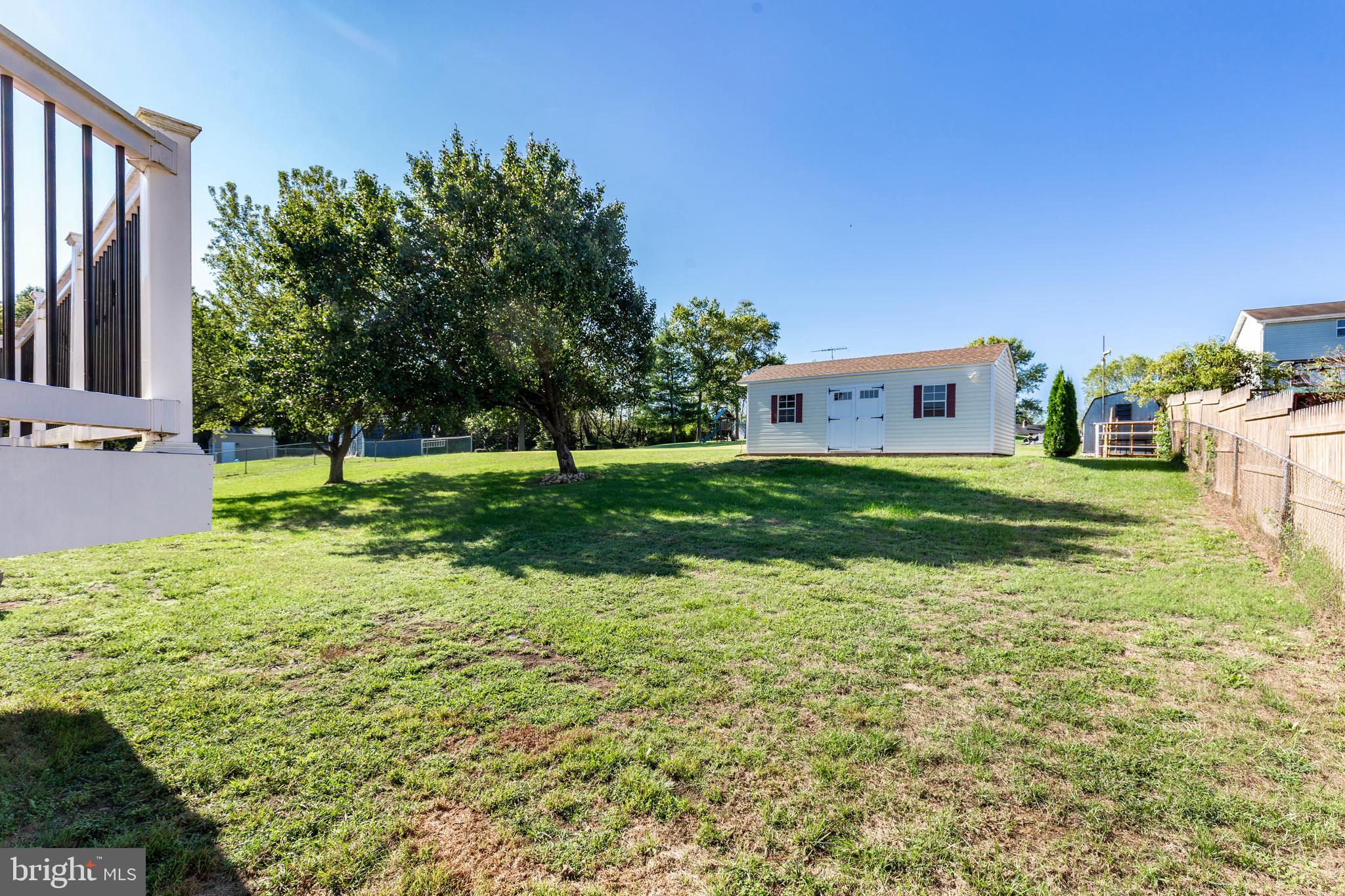 GREEN MEADOWS - Residential