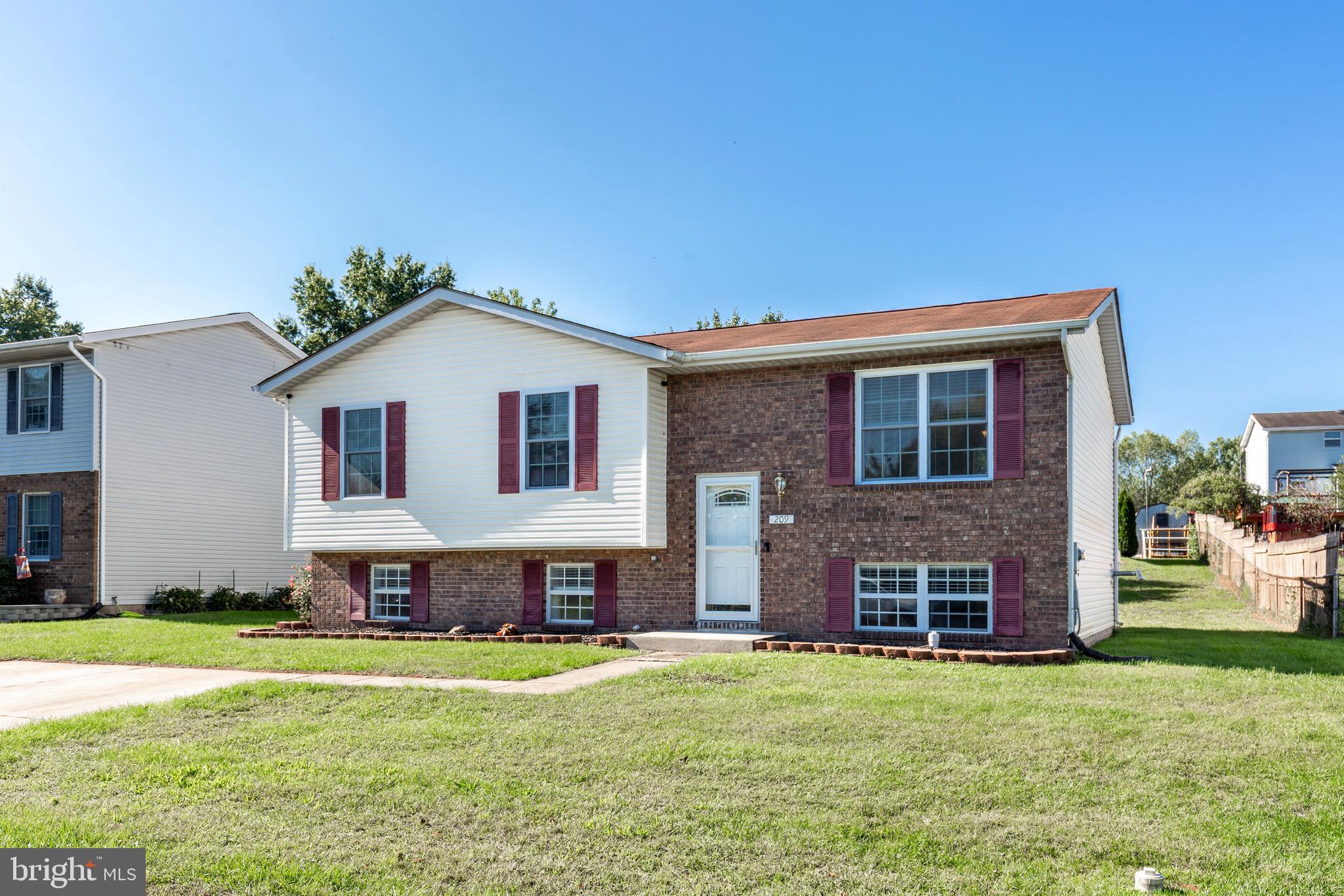 GREEN MEADOWS - Residential