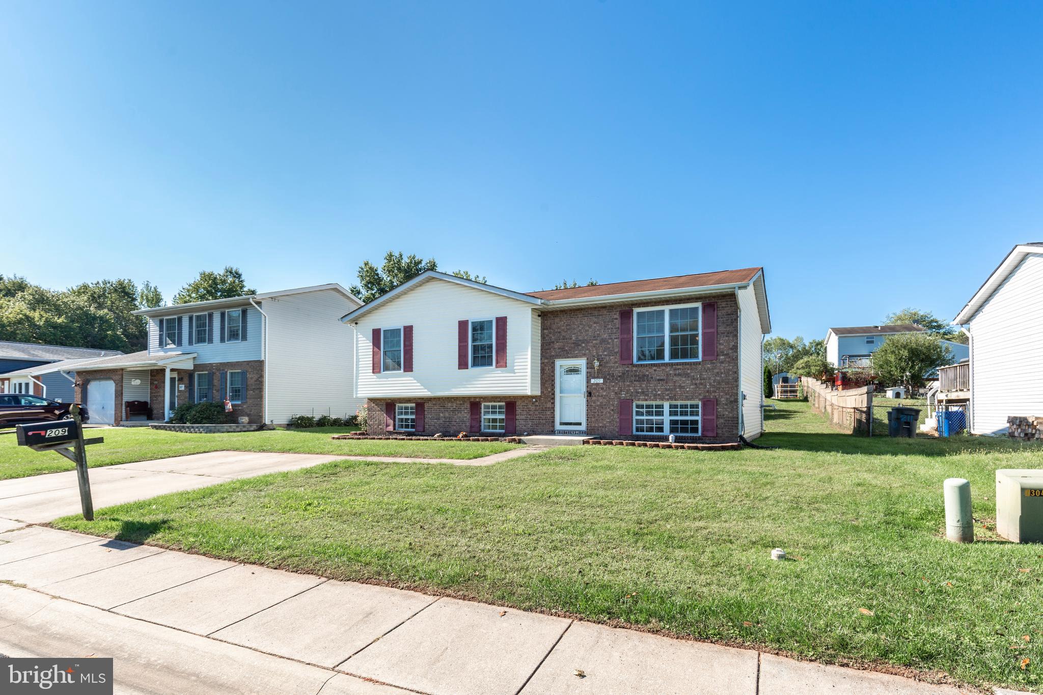 GREEN MEADOWS - Residential