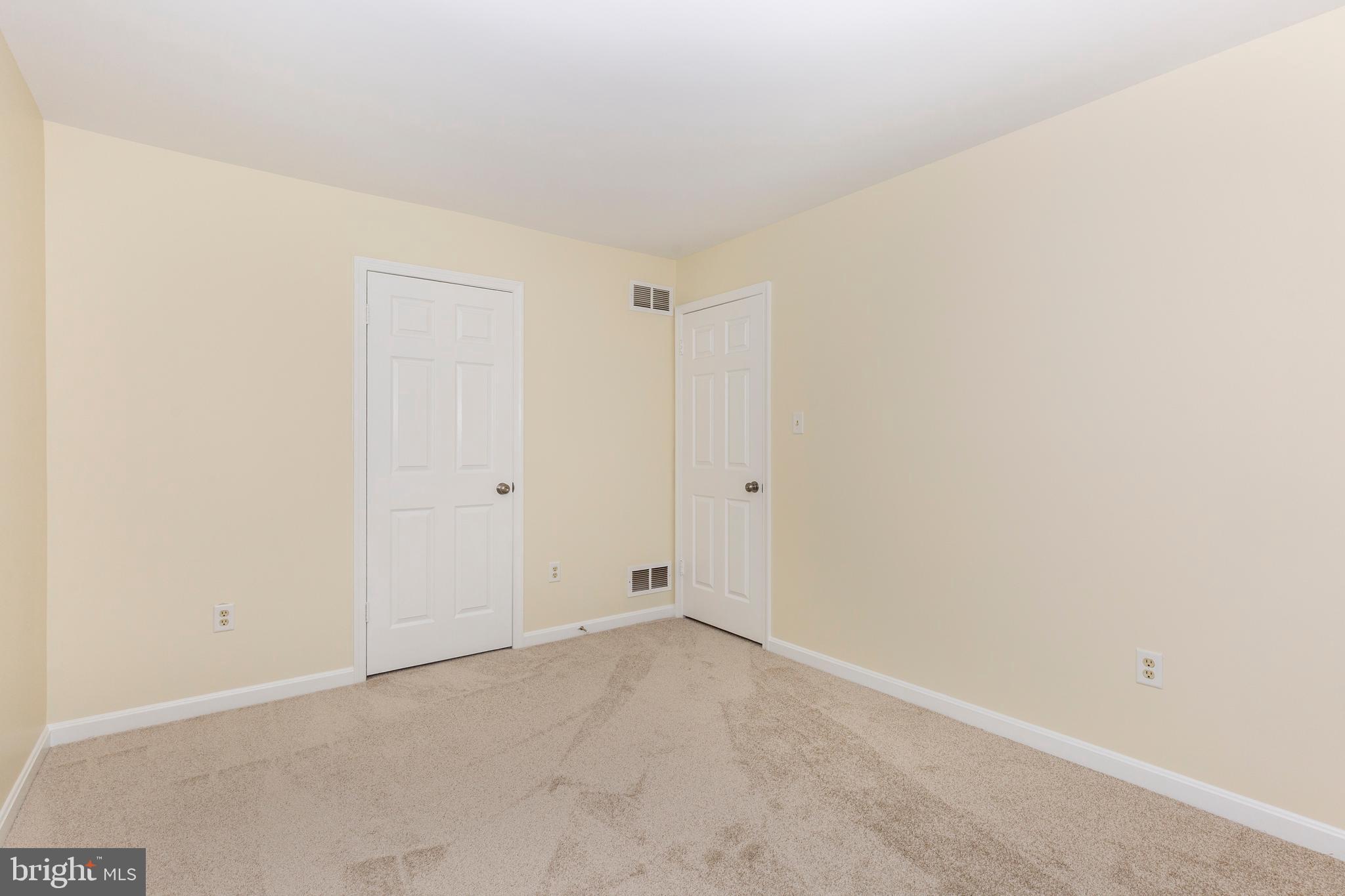 GREEN MEADOWS - Residential