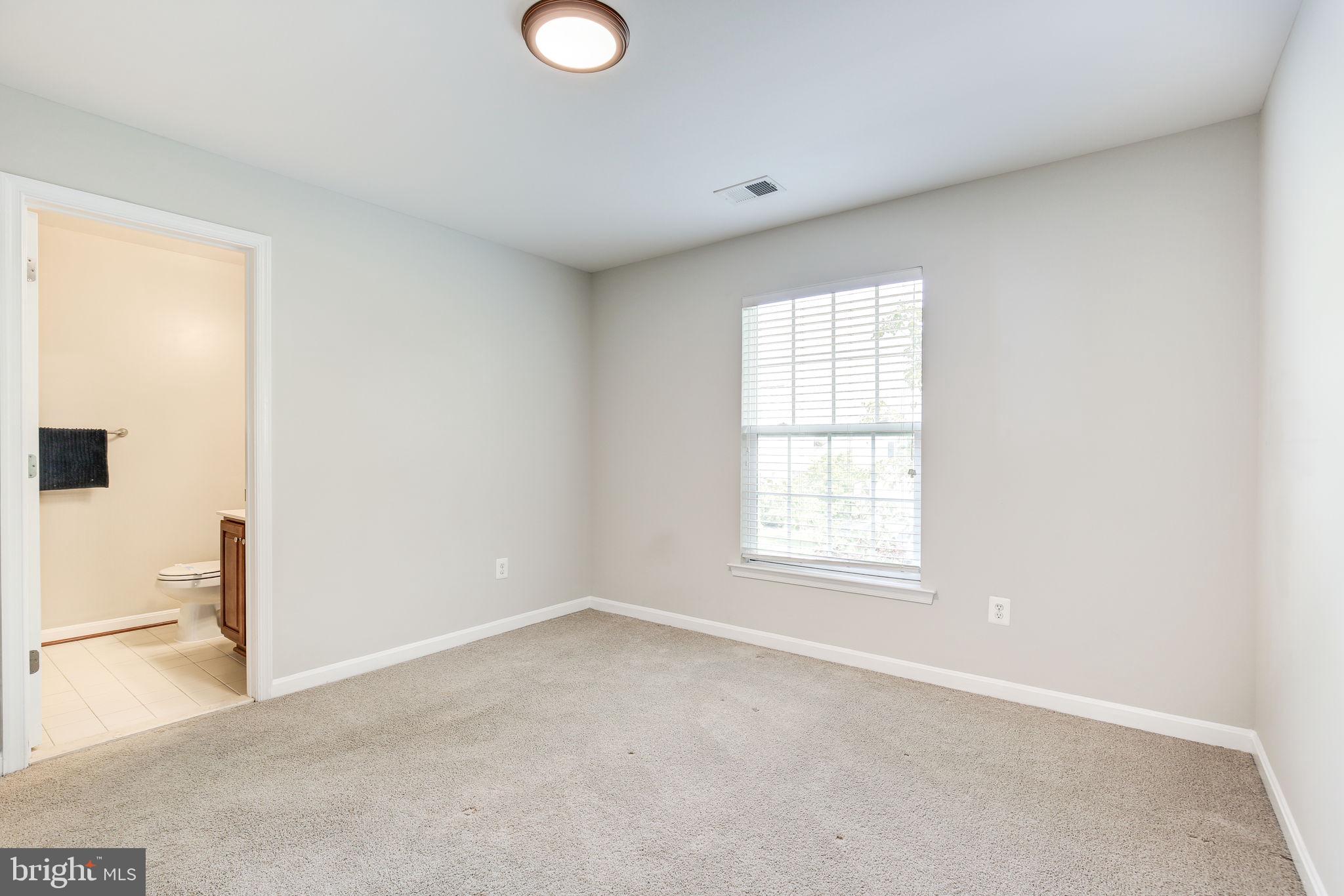THE PARKE AT MOUNT WASHINGTON - Residential Lease