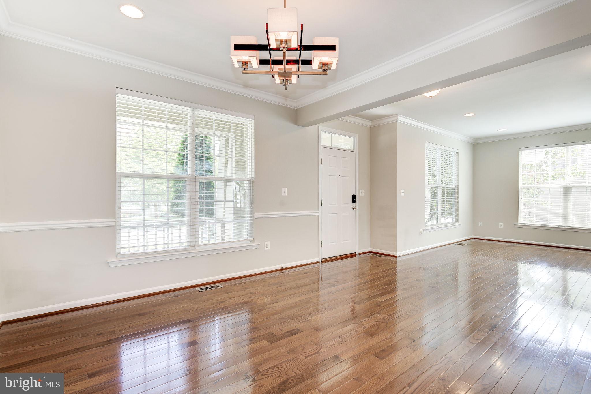 THE PARKE AT MOUNT WASHINGTON - Residential Lease