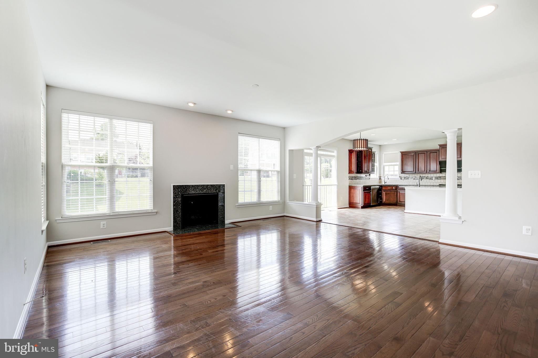THE PARKE AT MOUNT WASHINGTON - Residential Lease