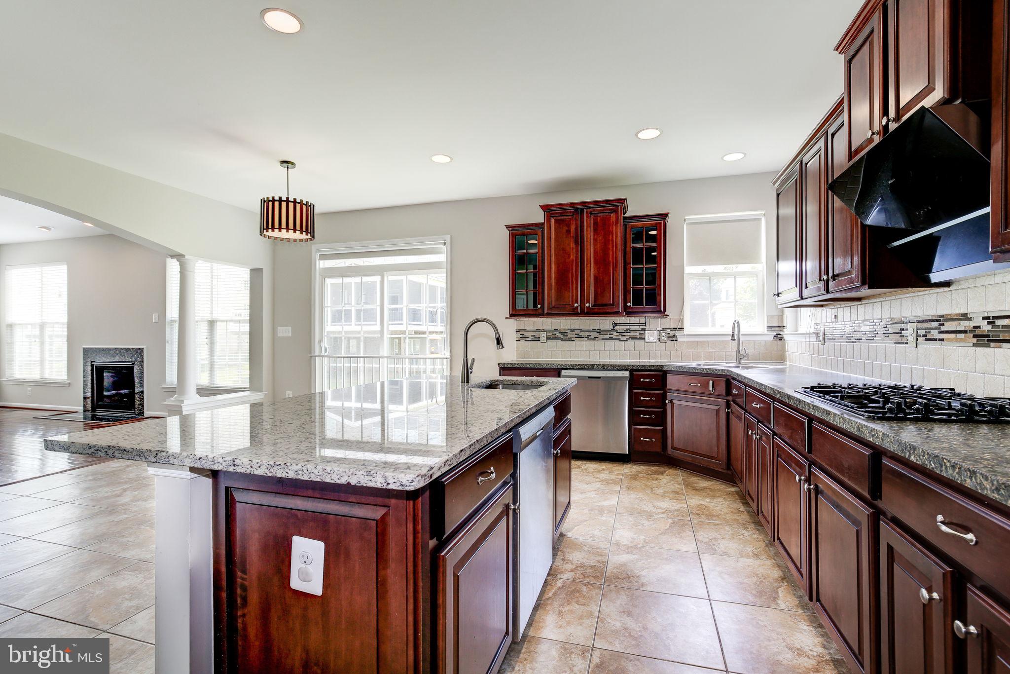 THE PARKE AT MOUNT WASHINGTON - Residential Lease
