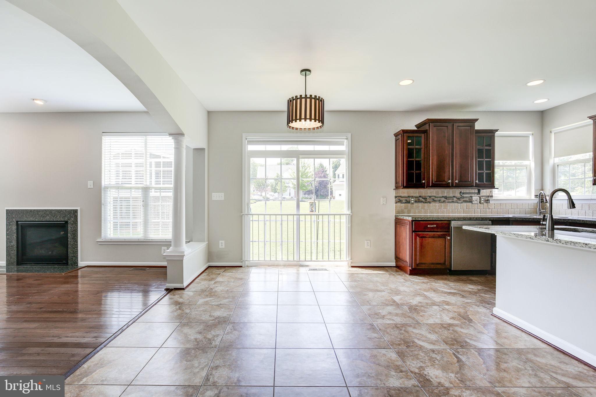 THE PARKE AT MOUNT WASHINGTON - Residential Lease