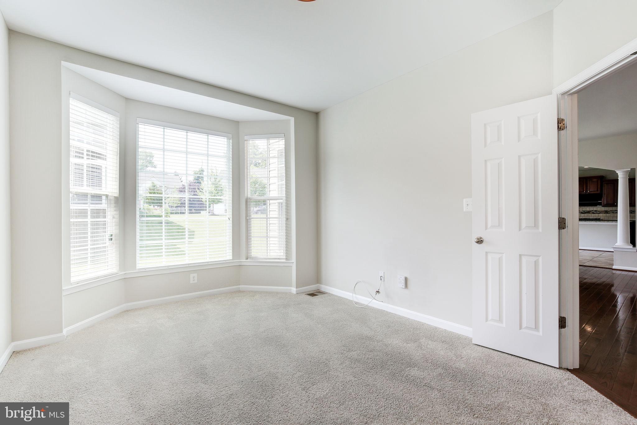 THE PARKE AT MOUNT WASHINGTON - Residential Lease
