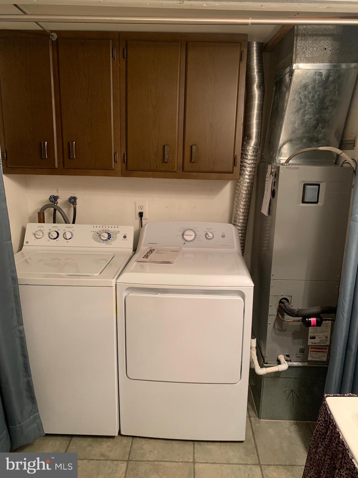 HILLTOP - Residential