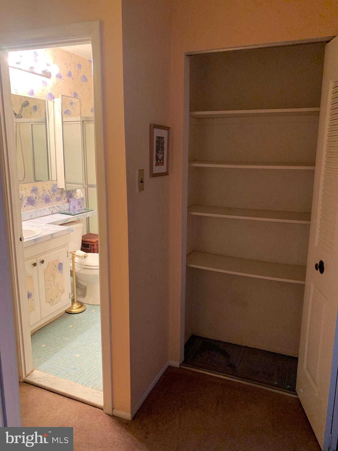 HILLTOP - Residential