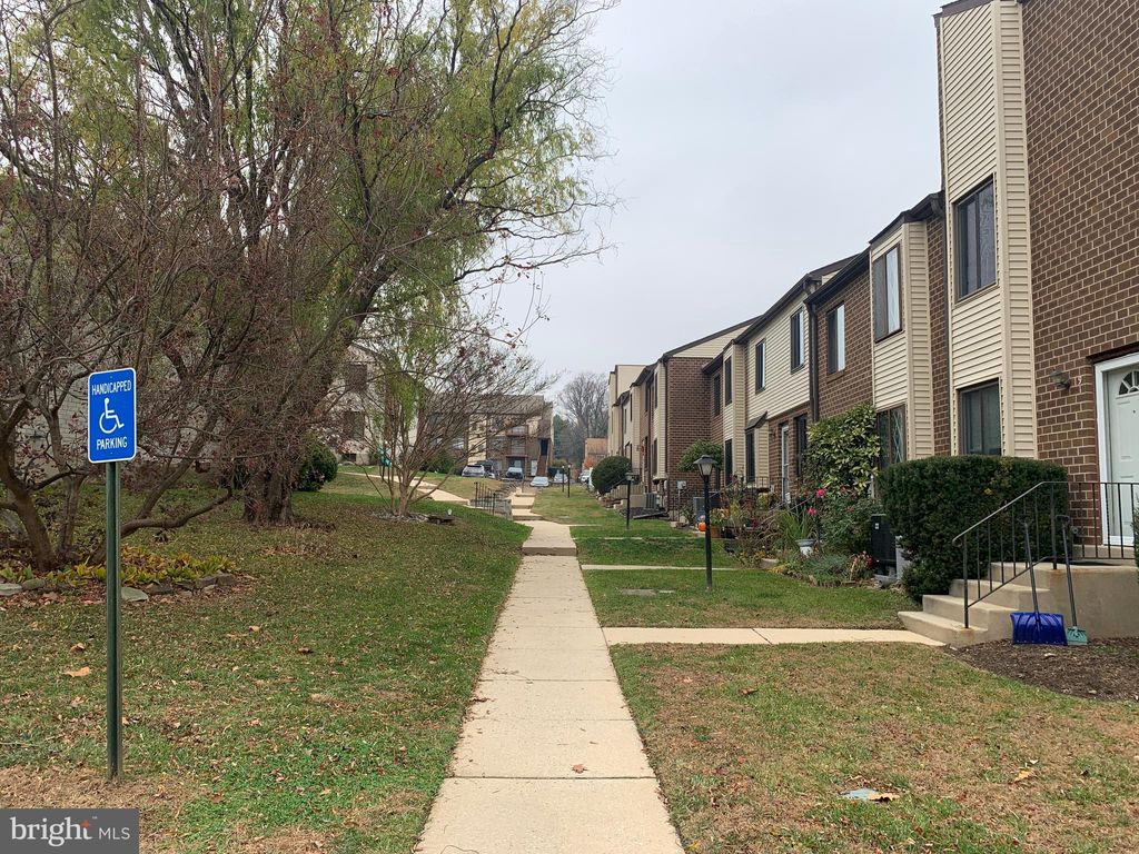 Photo of 5200 Hilltop Drive #S8, BROOKHAVEN, PA 19015 (MLS # PADE2104266)