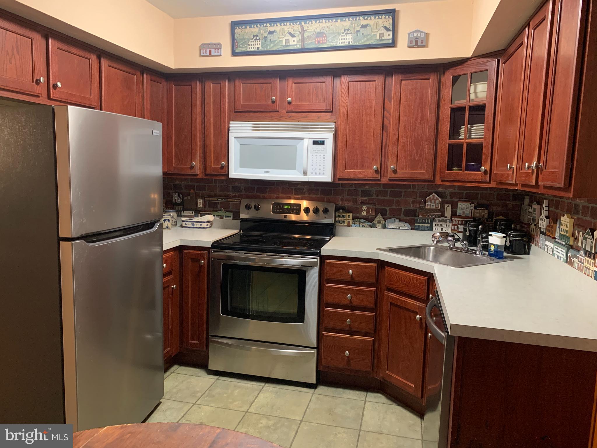 HILLTOP - Residential