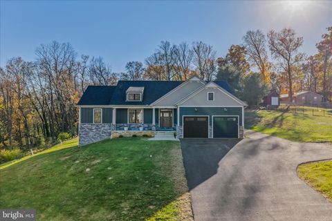 Homes For Sale - 60 Temptations Road<br/> Berkeley County, MARTINSBURG, WV 25403