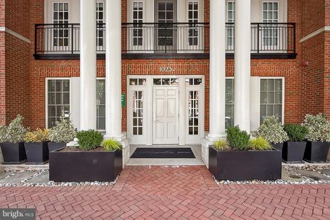 1023 N ROYAL STREET 215 ALEXANDRIA VA 22314
