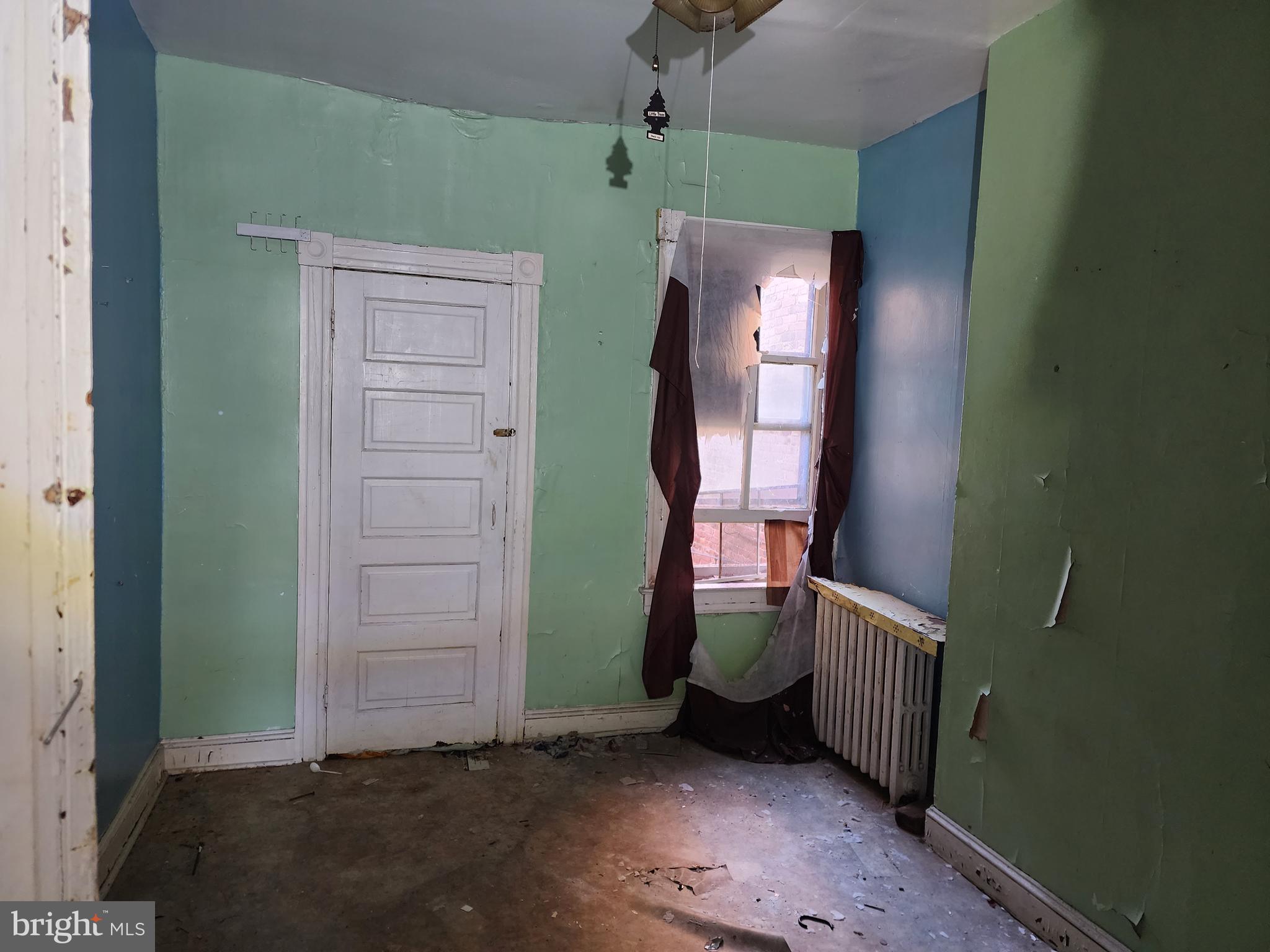 EASTERWOOD - Residential