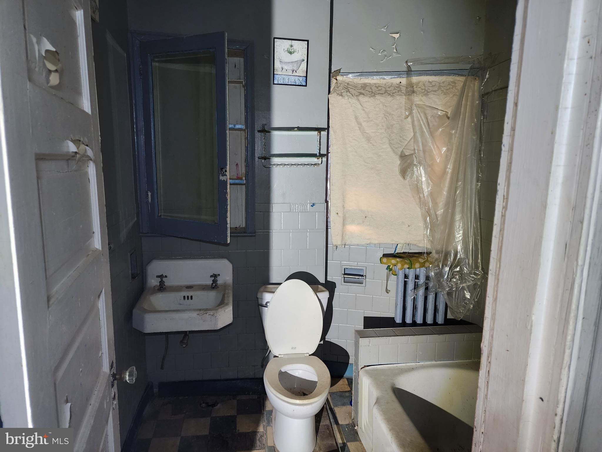 EASTERWOOD - Residential