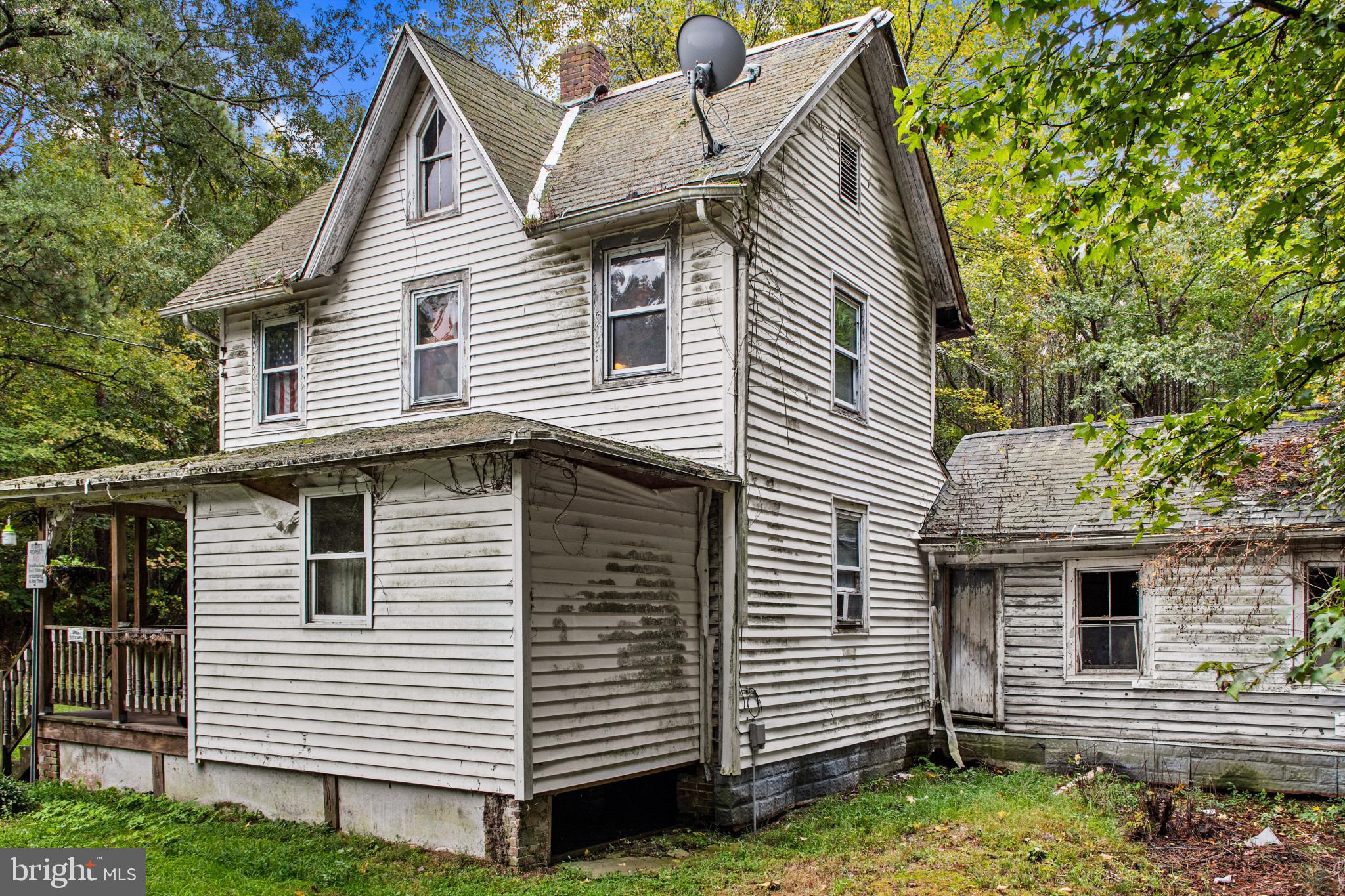22853 MUDDY HOLE ROAD