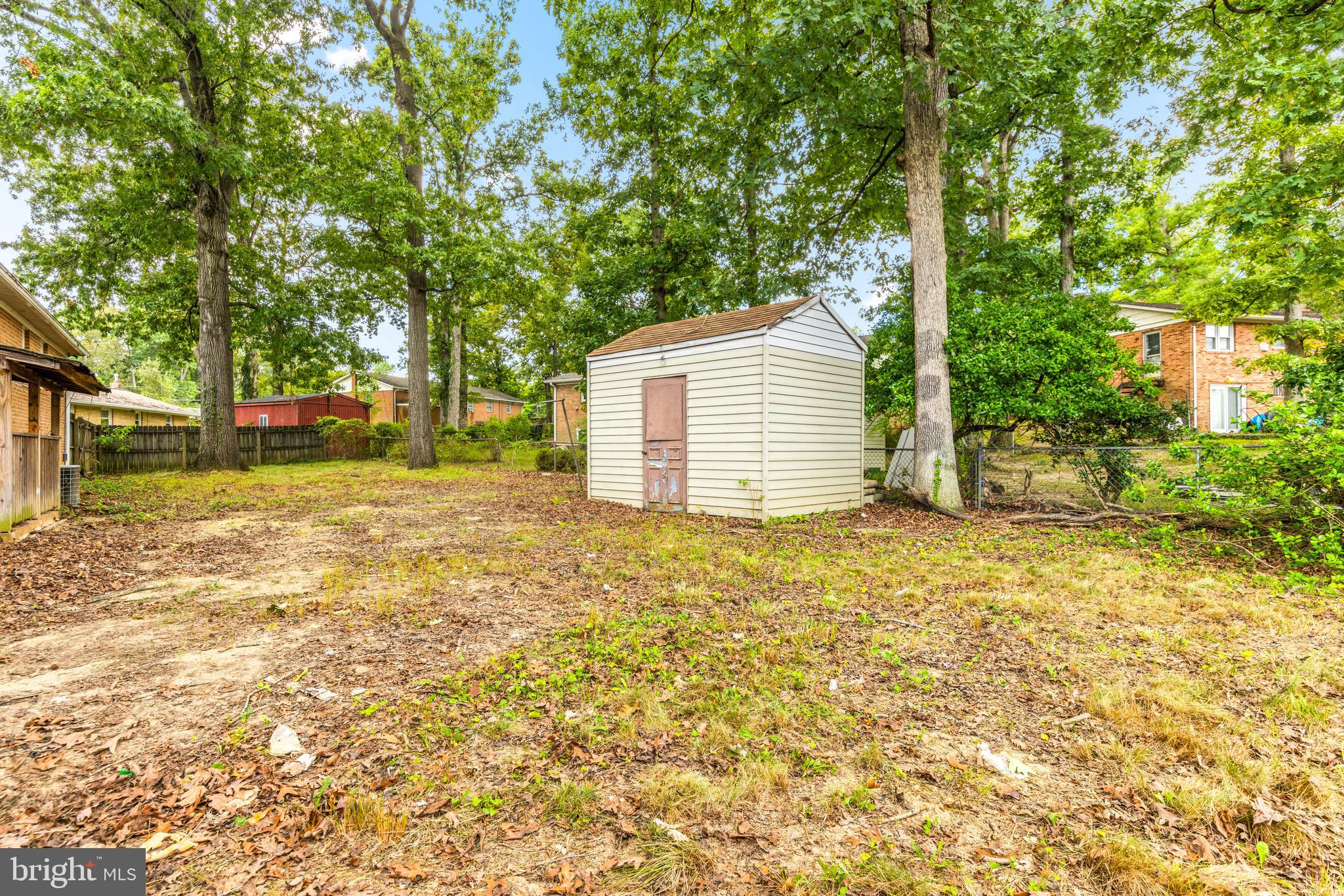 SUBURBAN ESTATES - Residential