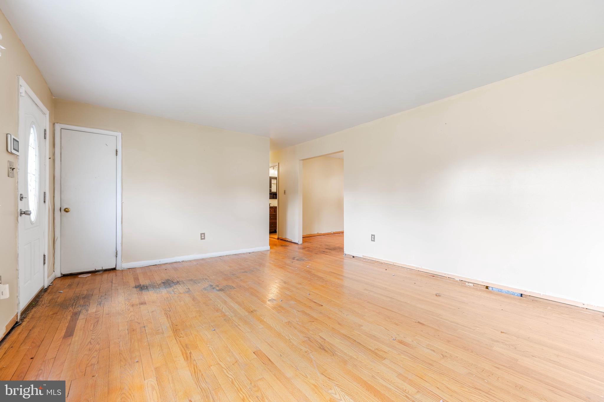 SUBURBAN ESTATES - Residential