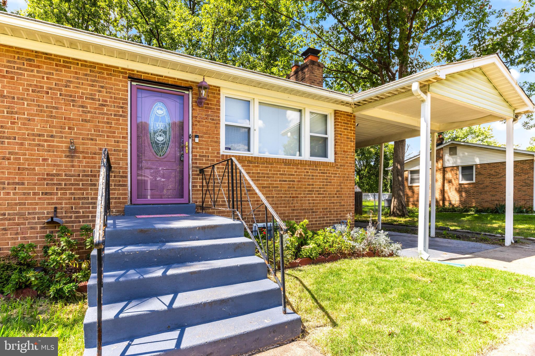 SUBURBAN ESTATES - Residential