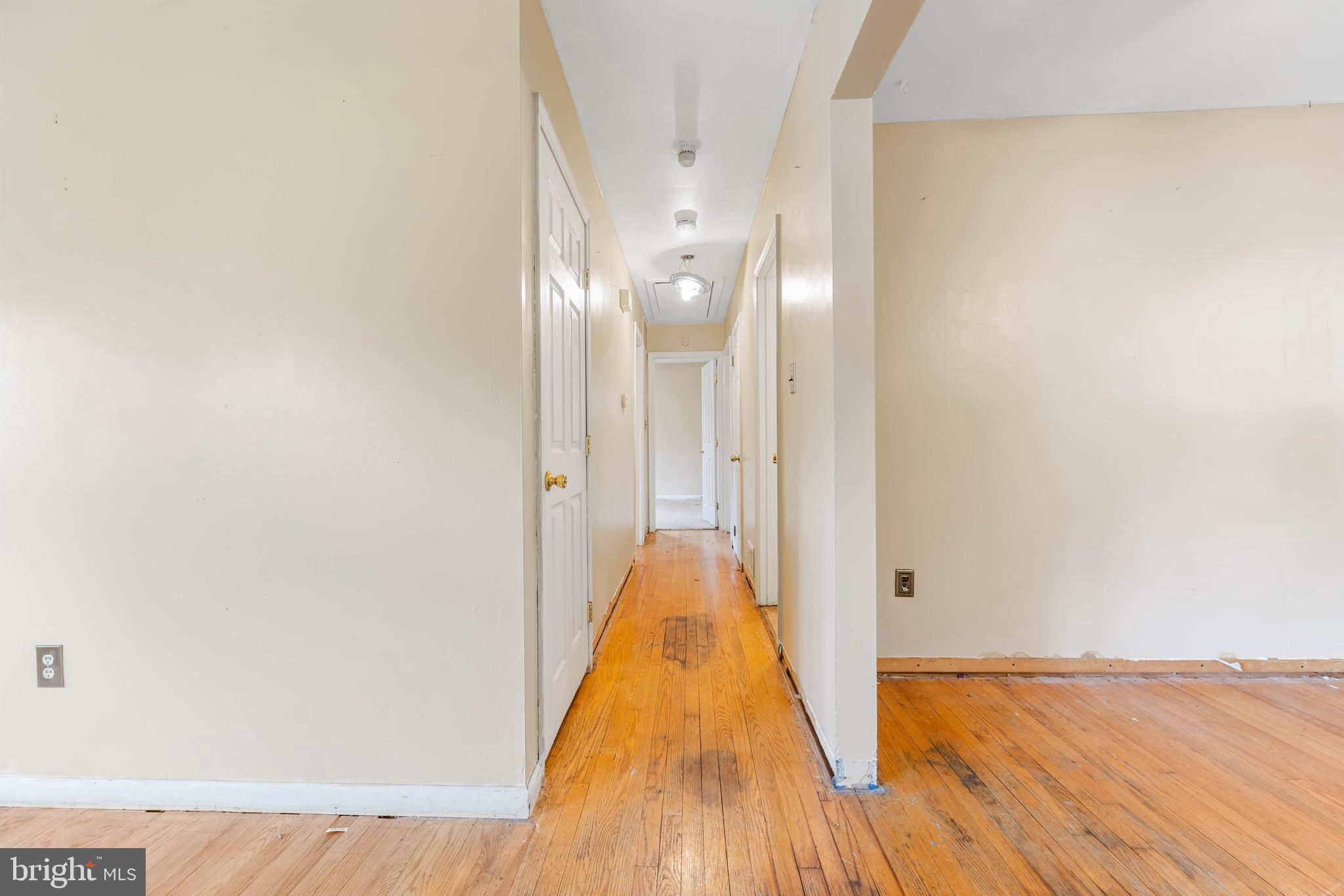 SUBURBAN ESTATES - Residential