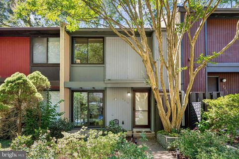 2210 COPPERSMITH SQUARE RESTON VA 20191