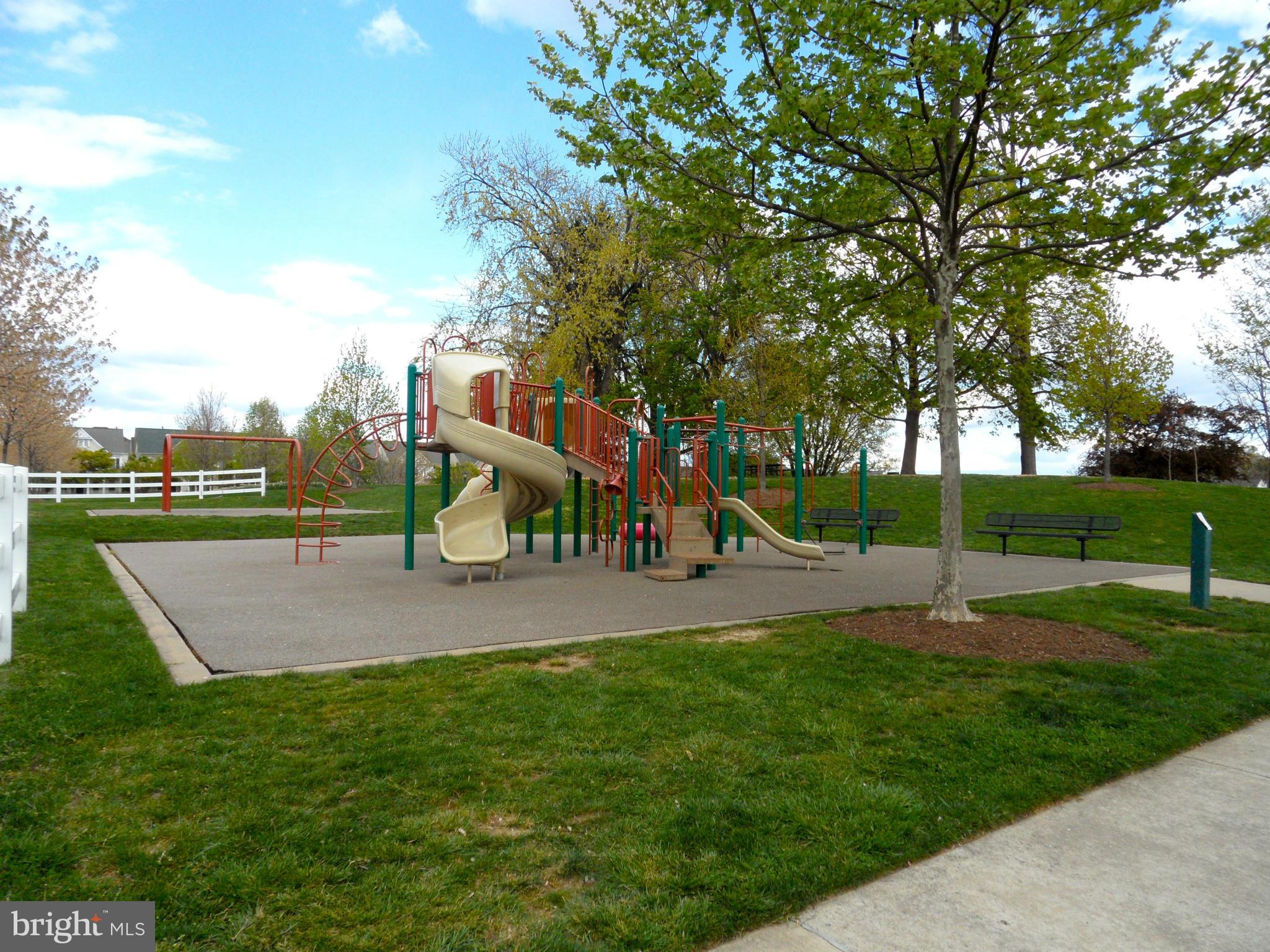 KING FARM WATKINS POND - Residential Lease