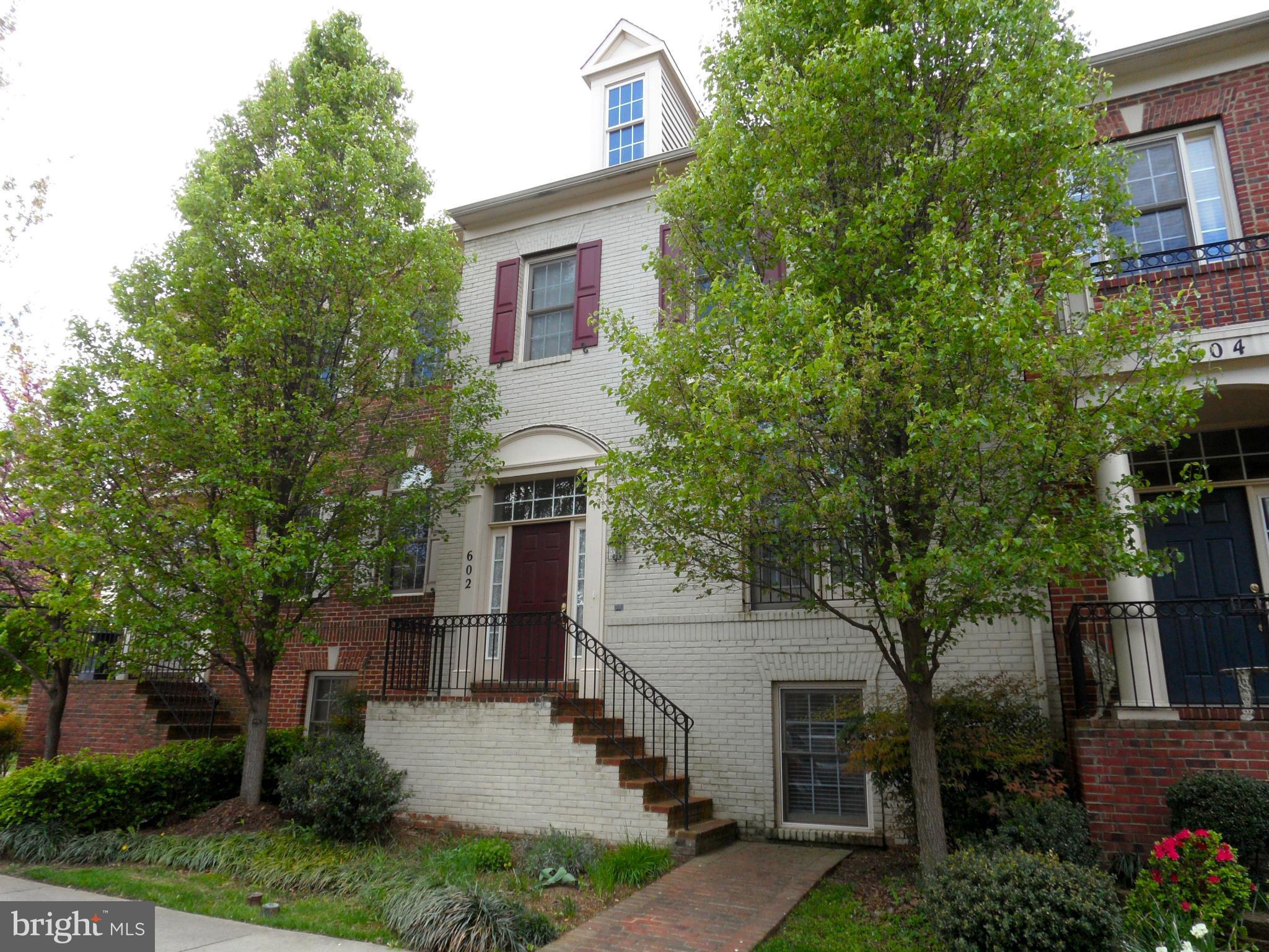 KING FARM WATKINS POND - Residential Lease