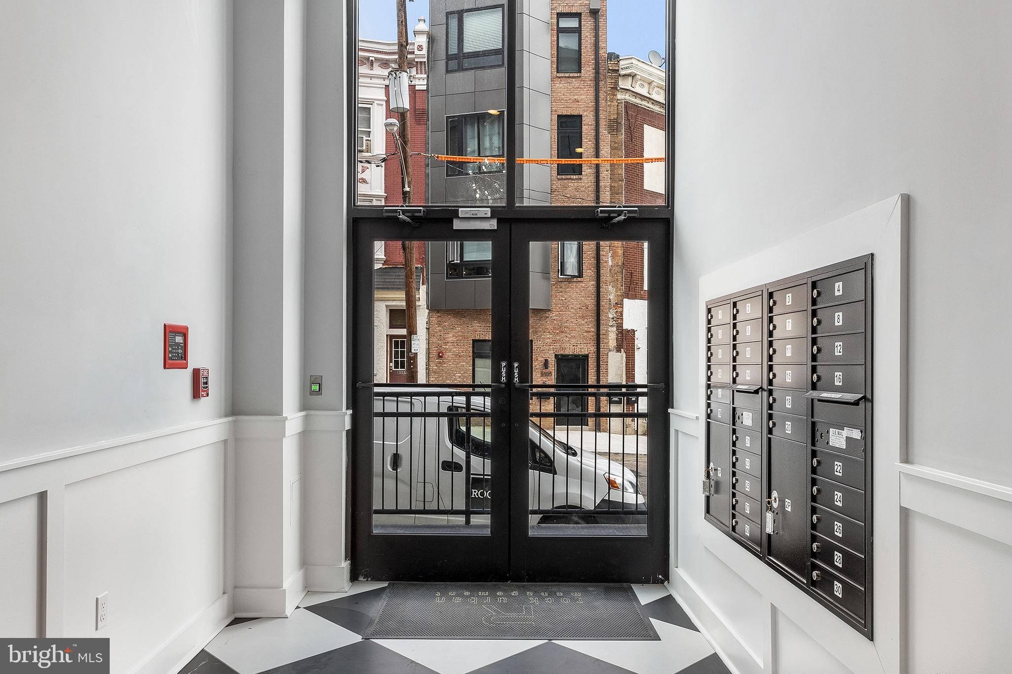 MANAYUNK - Residential Lease