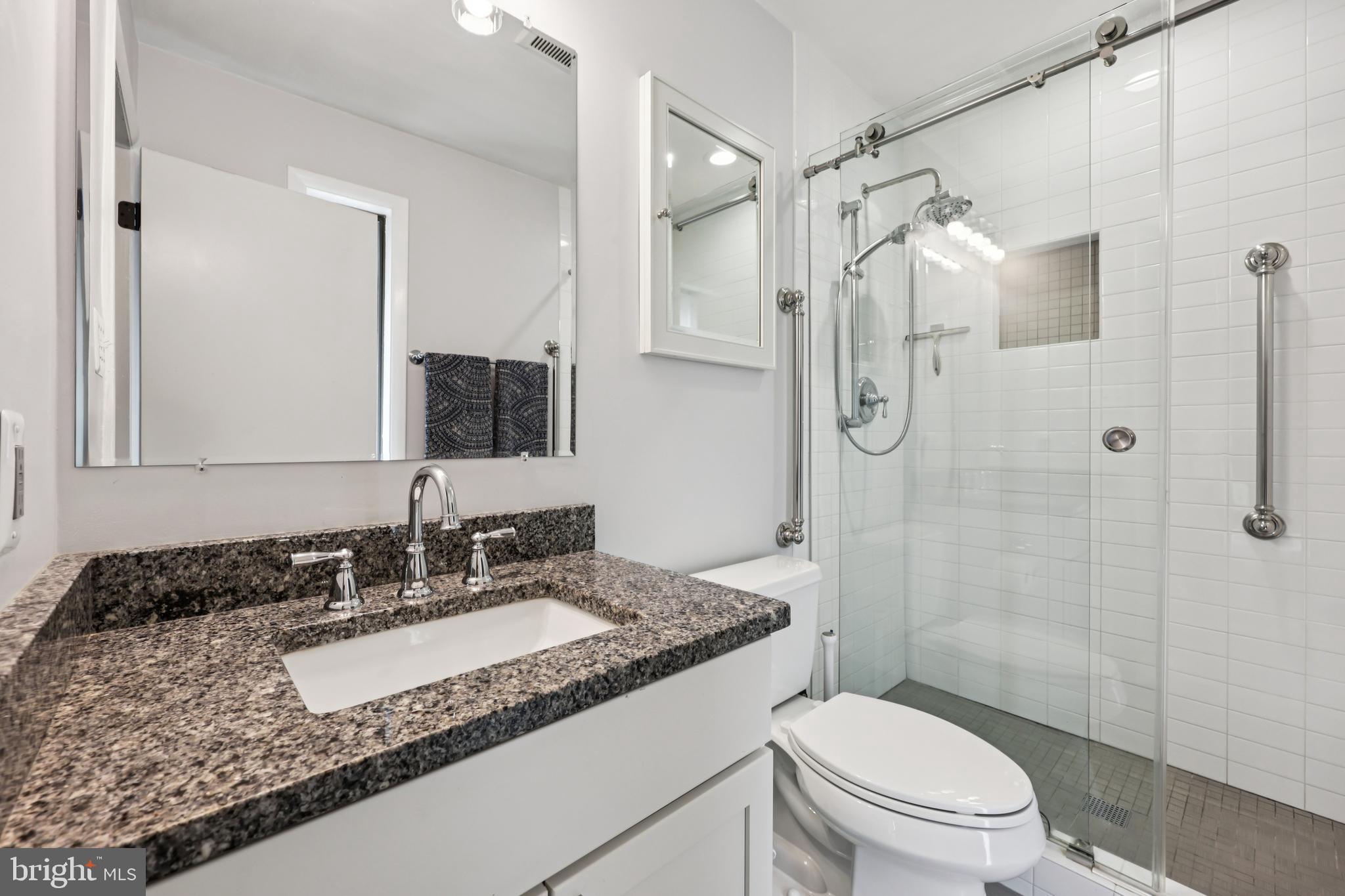 RESTON - Residential