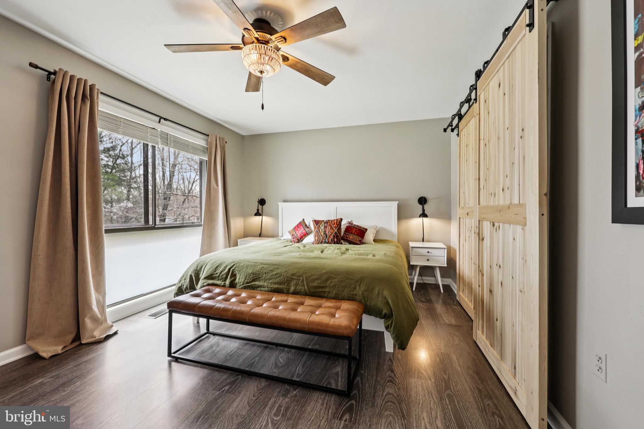 RESTON - Residential