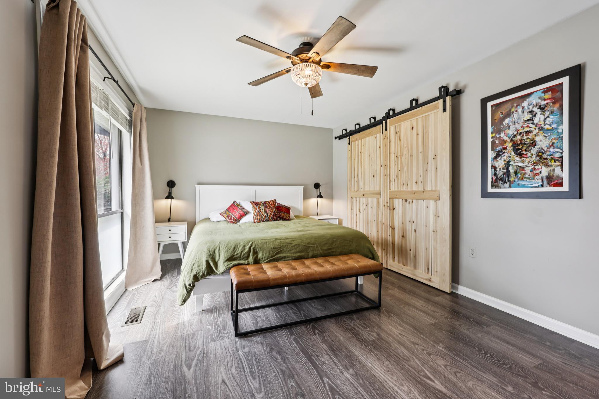 RESTON - Residential