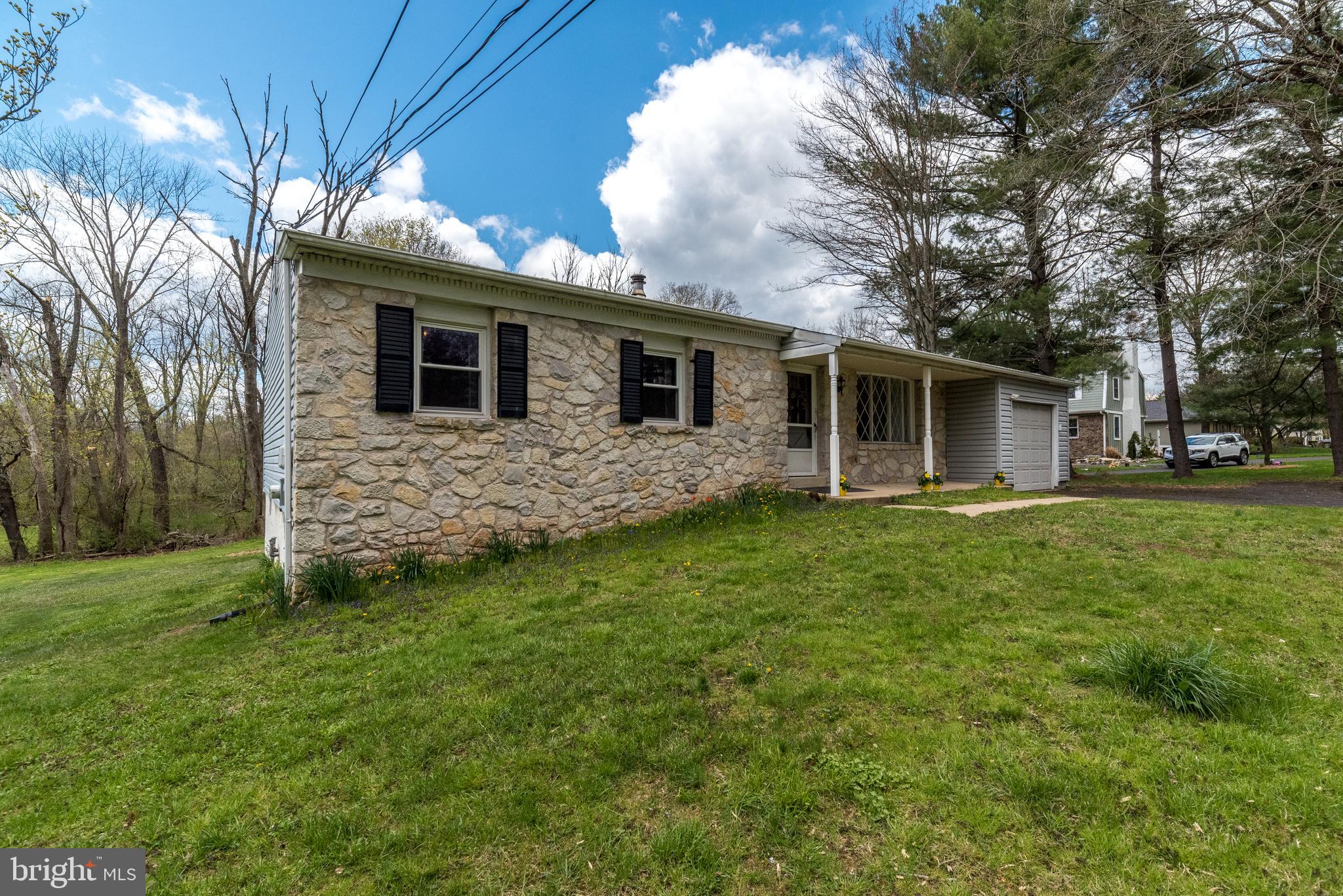 PINE TREE FARM - Residential