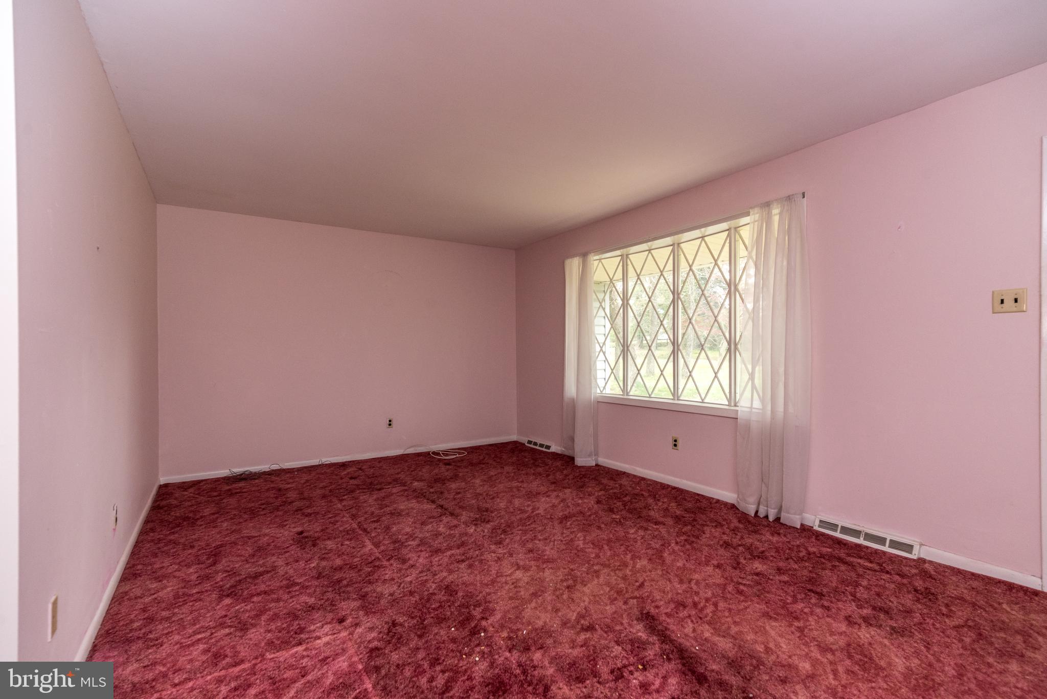 PINE TREE FARM - Residential