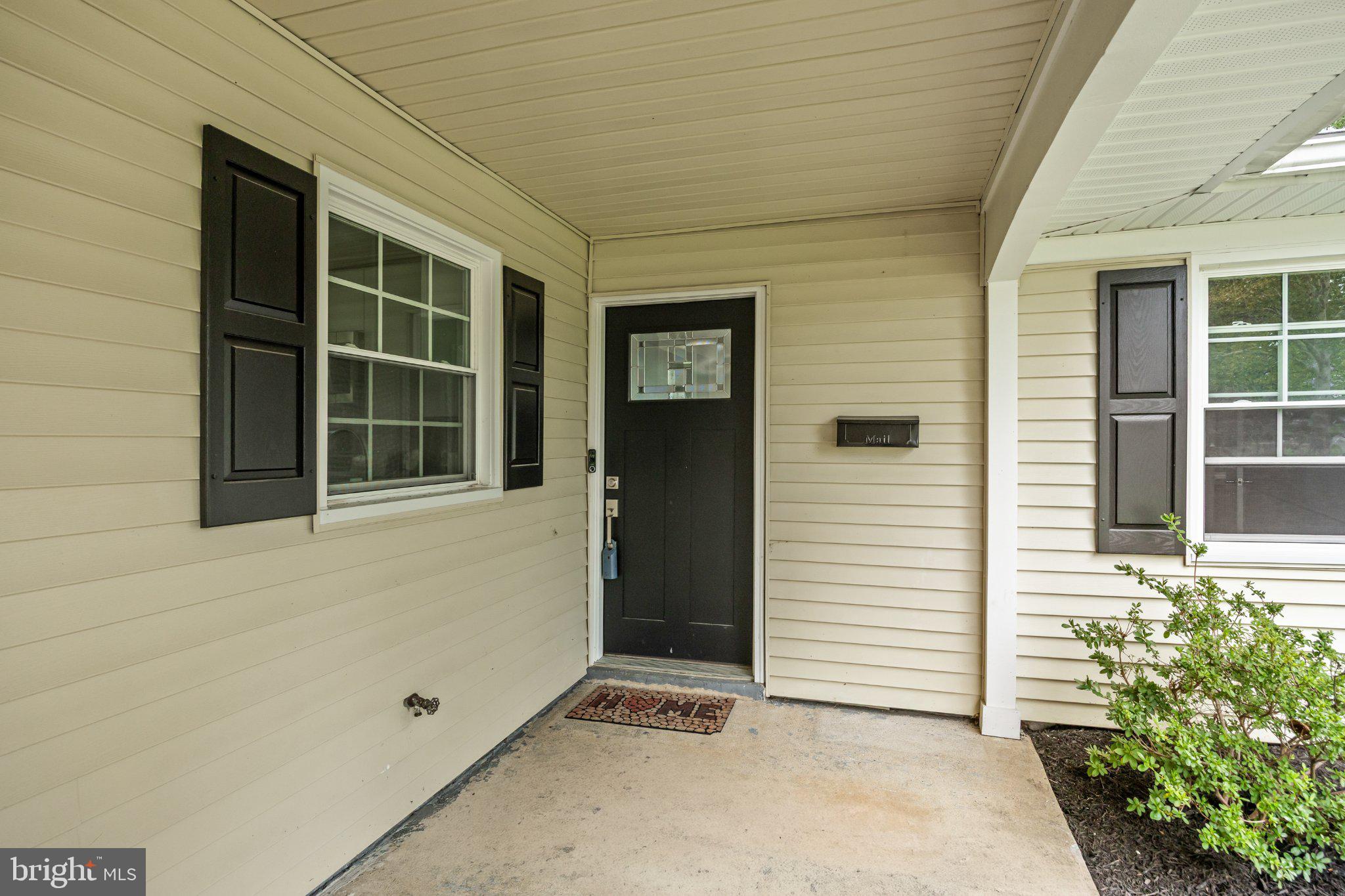 16 CREEKVIEW ROAD