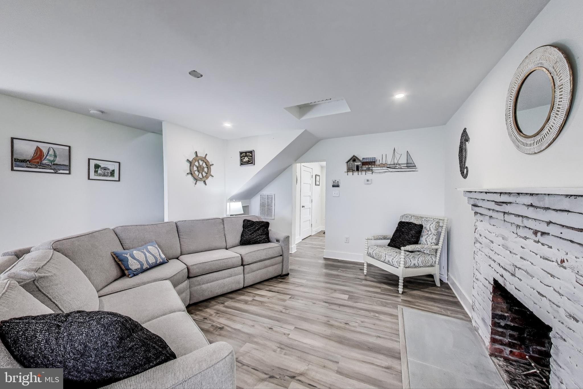 NORTH BEACH PARK - Residential