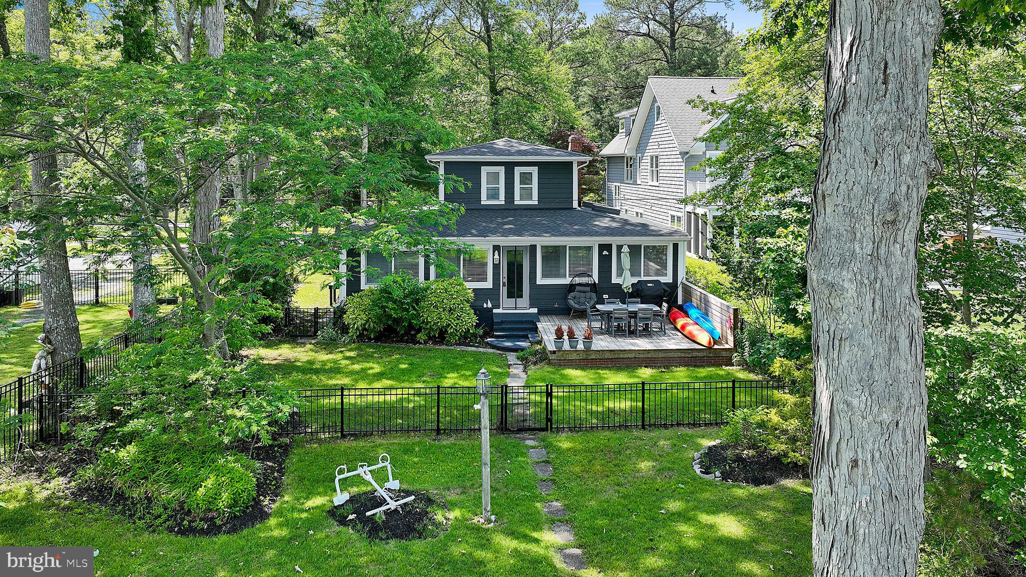 NORTH BEACH PARK - Residential