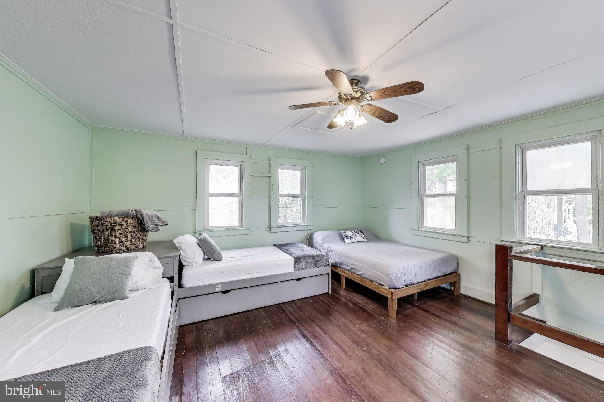 NORTH BEACH PARK - Residential