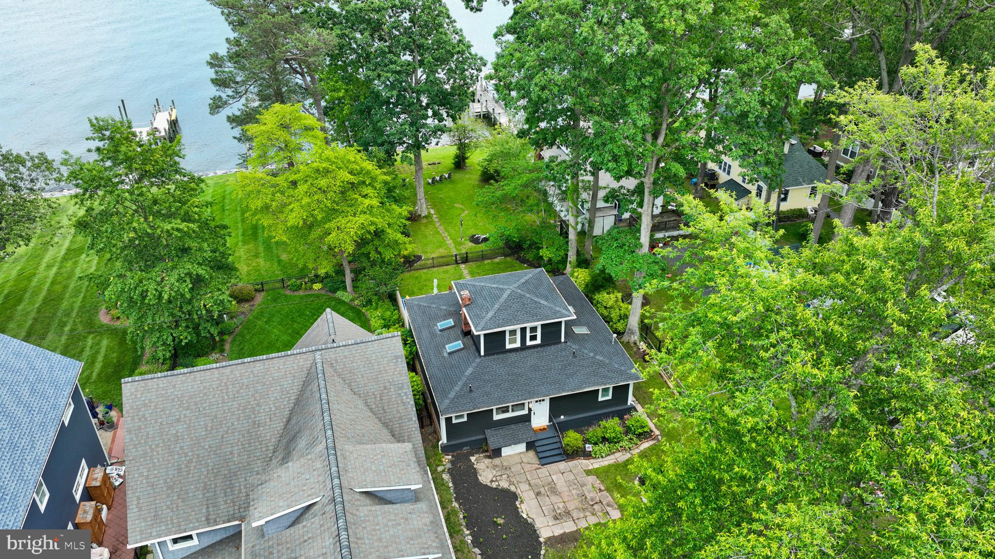 NORTH BEACH PARK - Residential